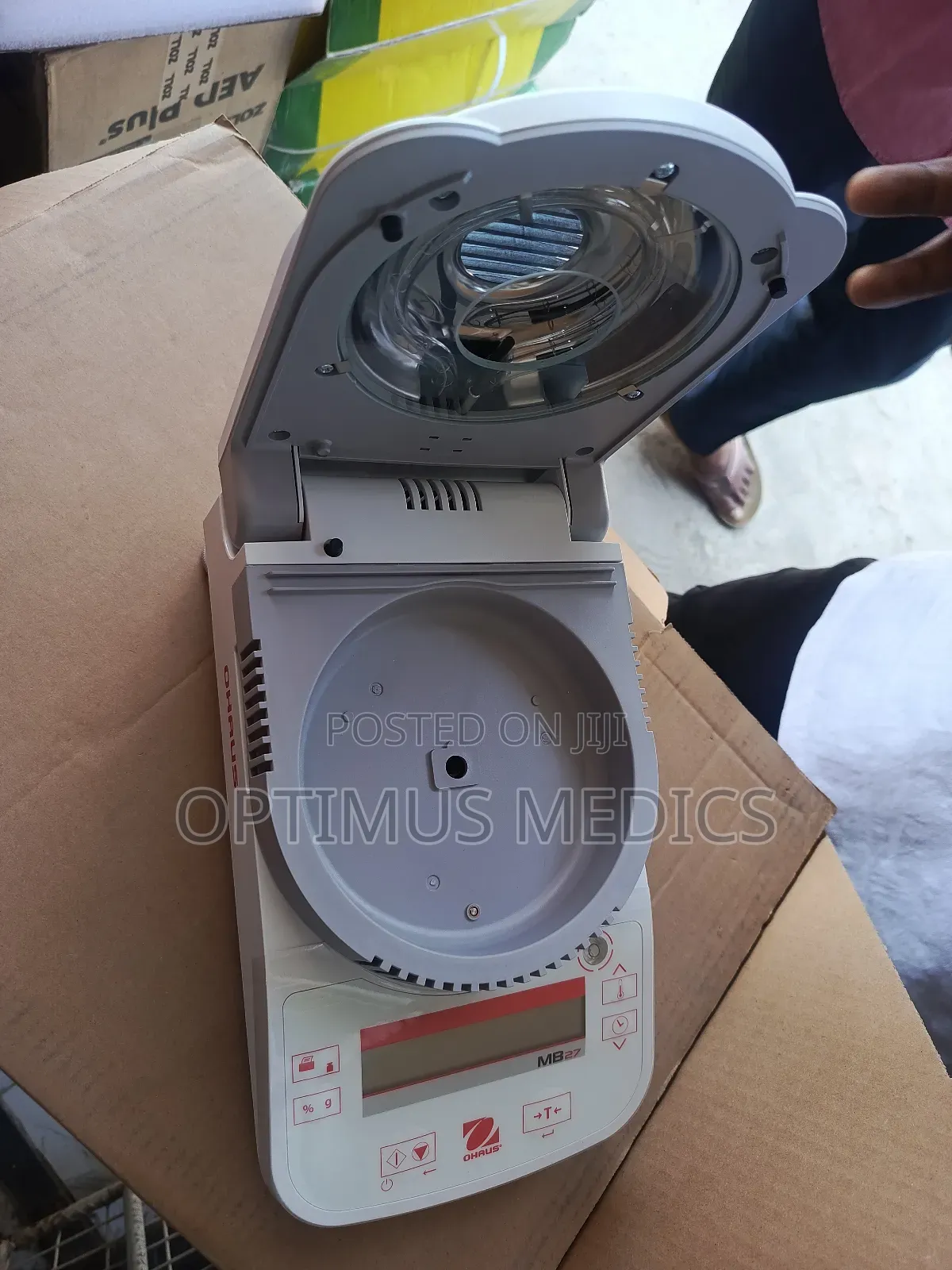 Ohaus Moisture Analyzer Mb120