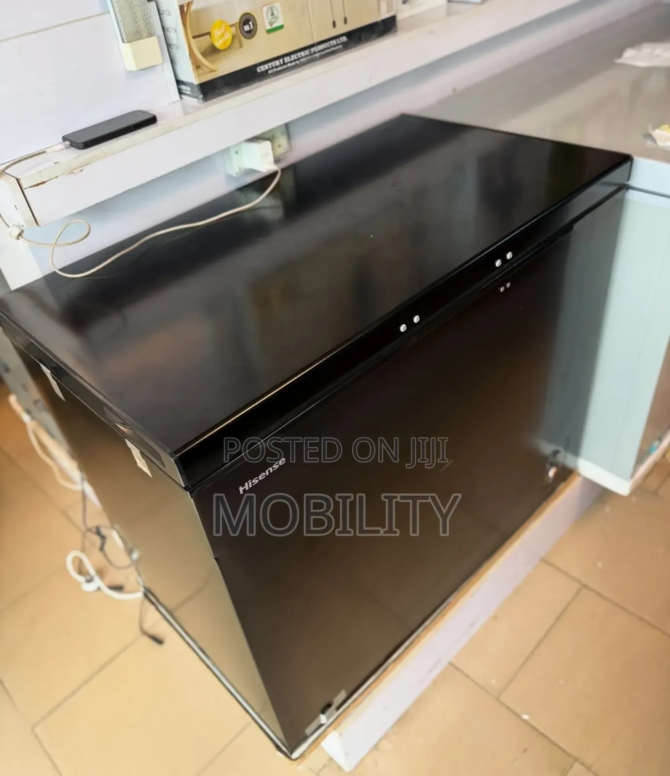 Hisense Frezzer 320 Sh 240l Black Colour