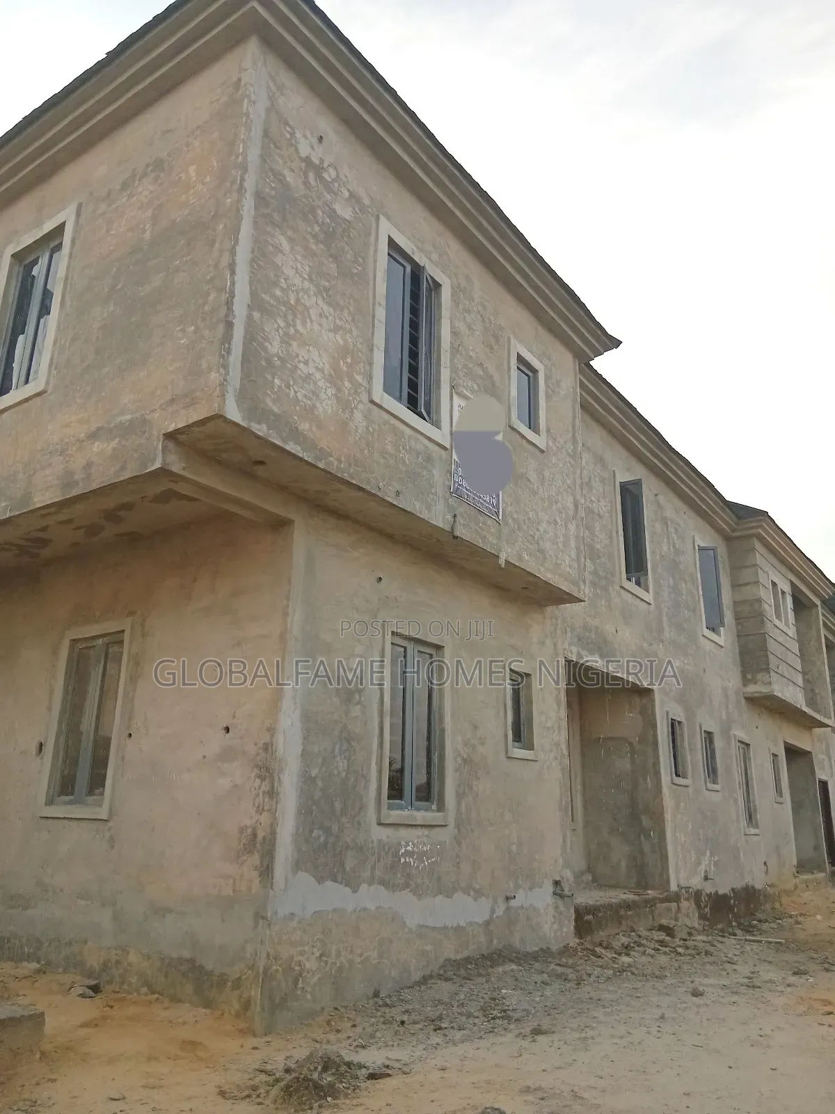 12bdrm Block of Flats in An Estate At Lakowe for sale