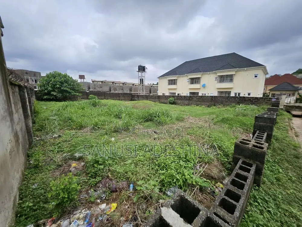 600sqm of Residential Land at Guzape Main,By Fha