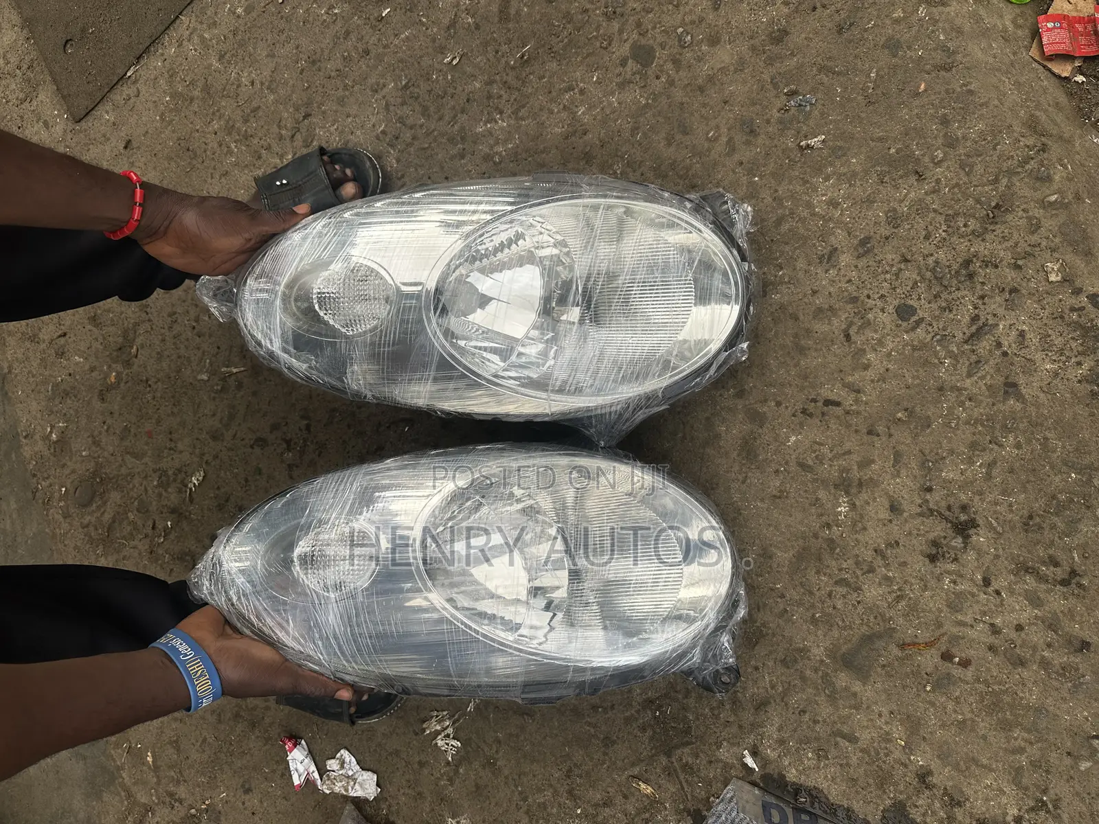 Set Headlamp Micra 2008