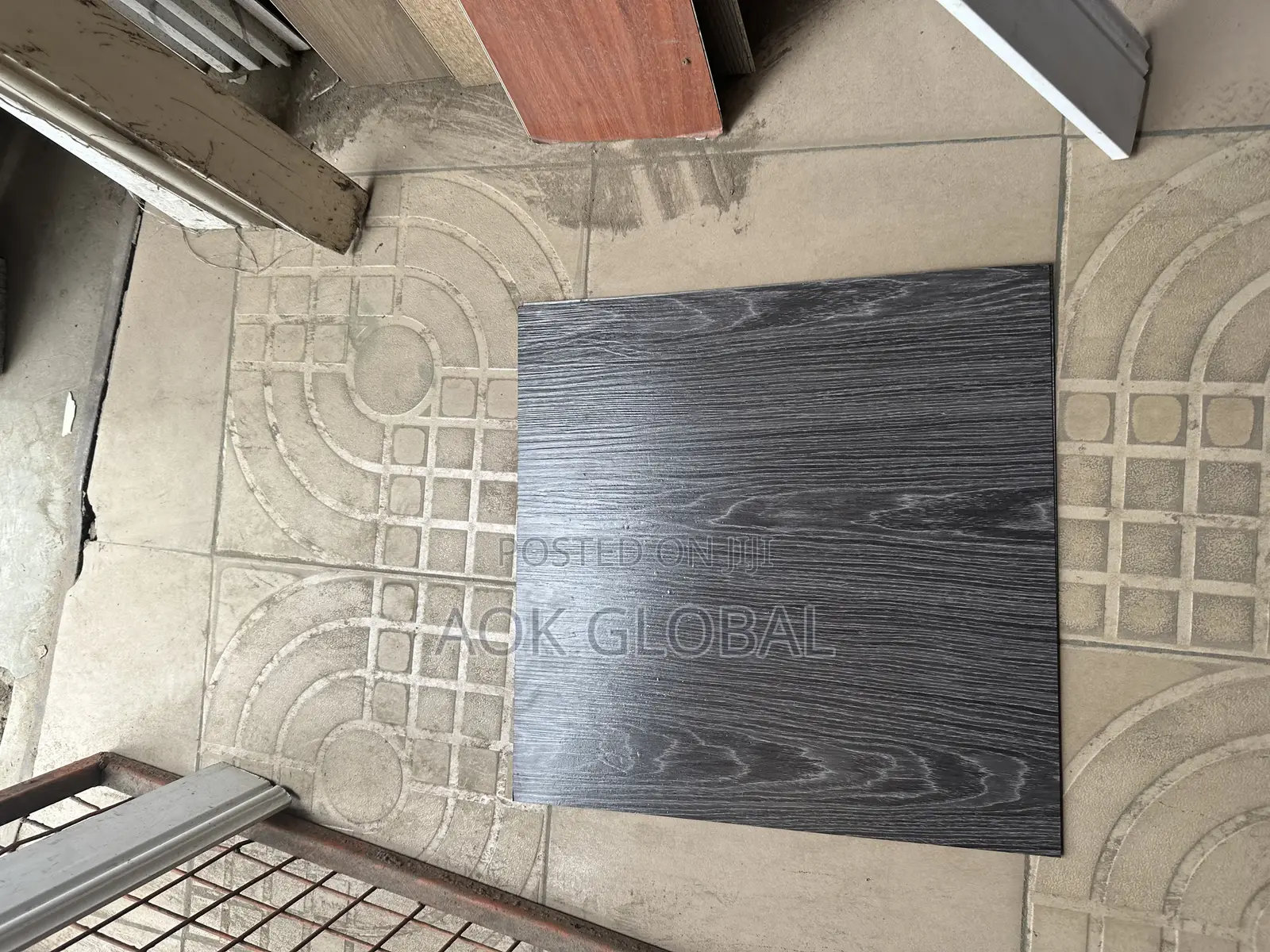 Rubber Tiles (460mm X 460mm)