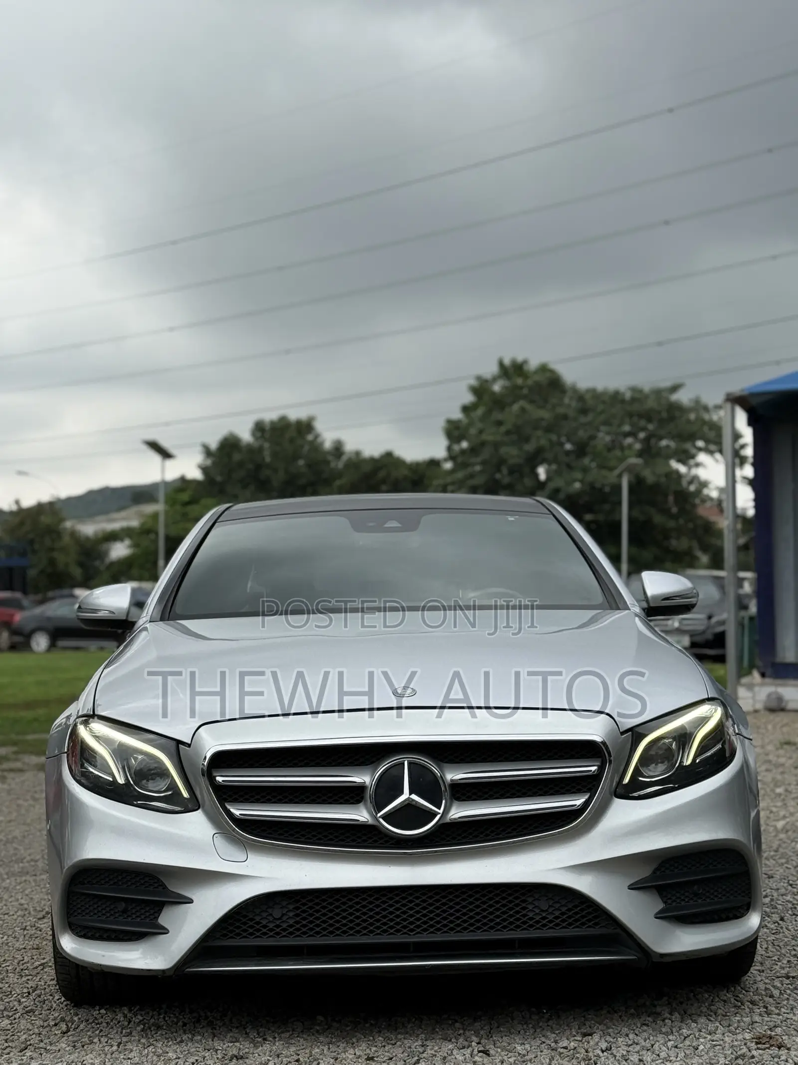 Mercedes-Benz E300 Base RWD Sedan (2.0L 4cyl 9A) 2017 Silver