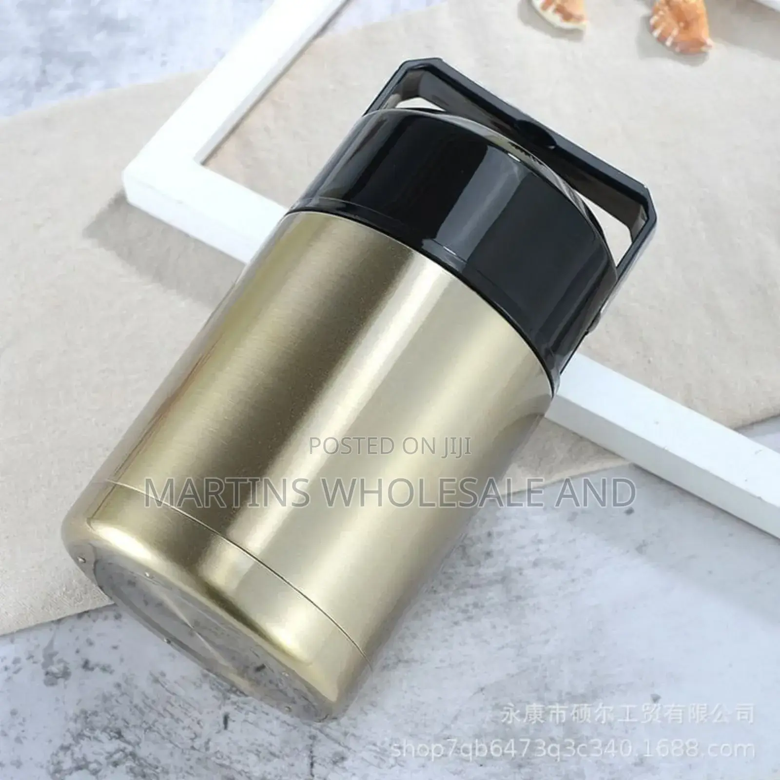 Vacuum-Insulated Food Container