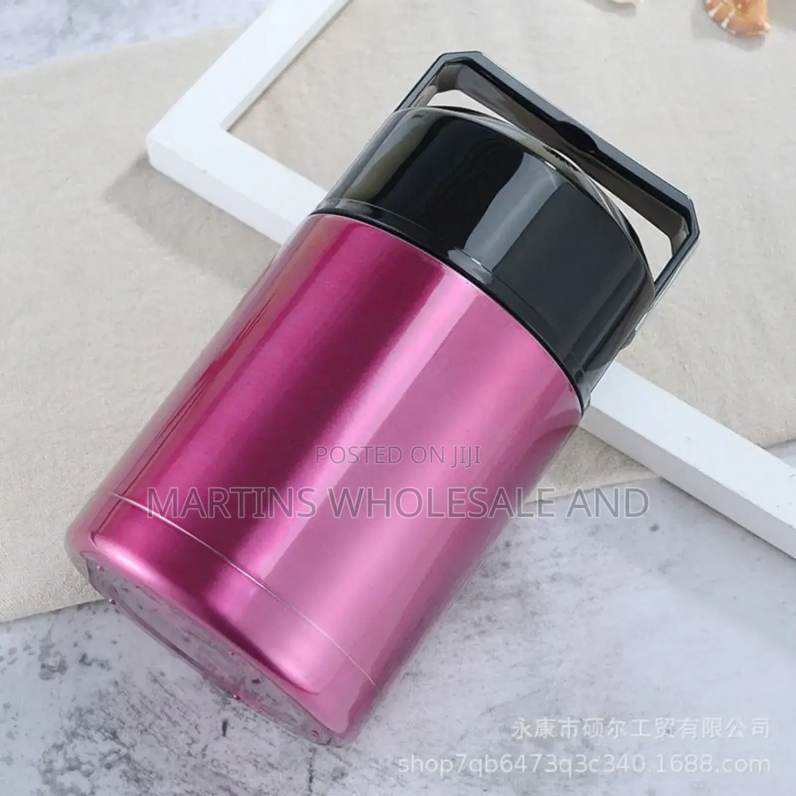Vacuum-Insulated Food Container