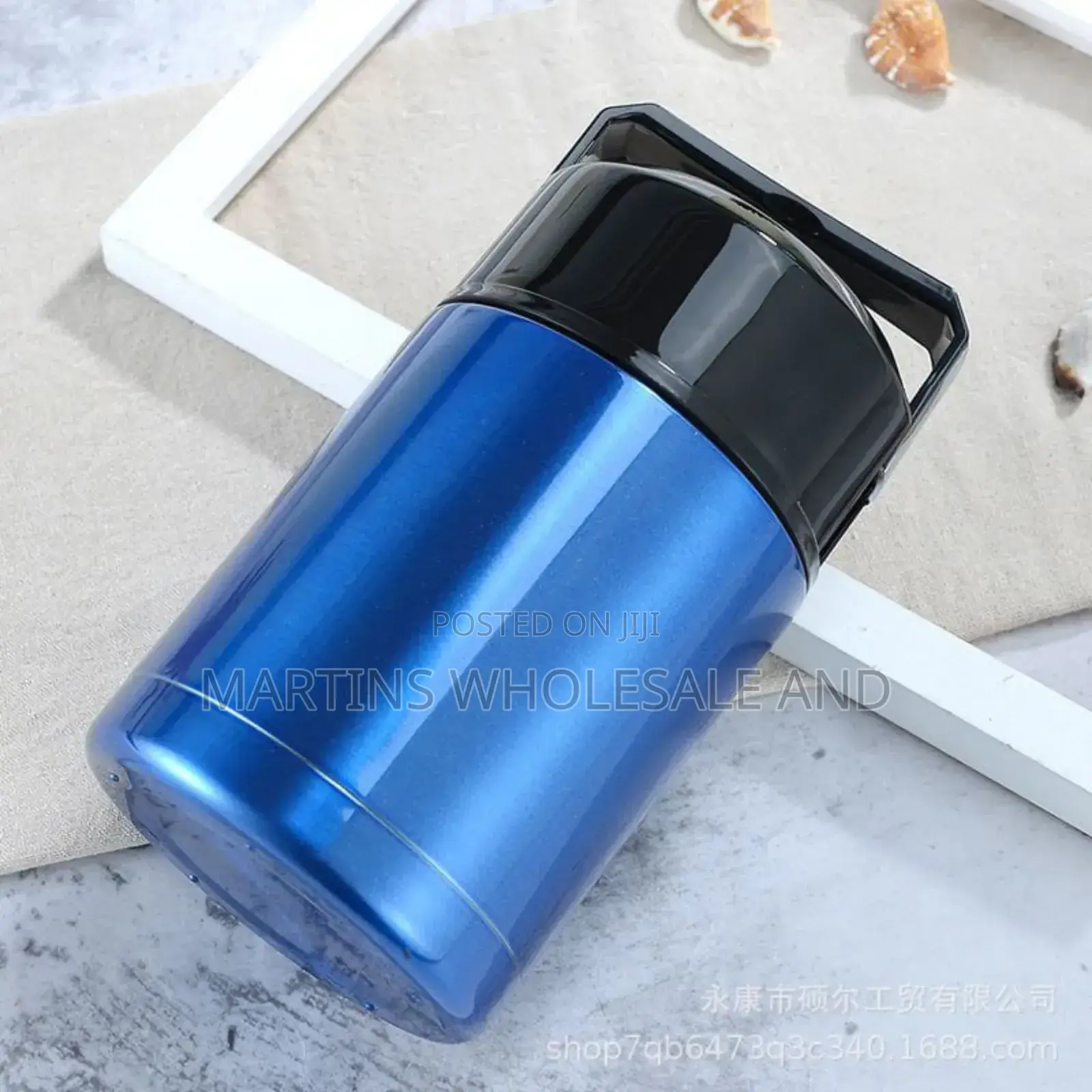 Vacuum-Insulated Food Container