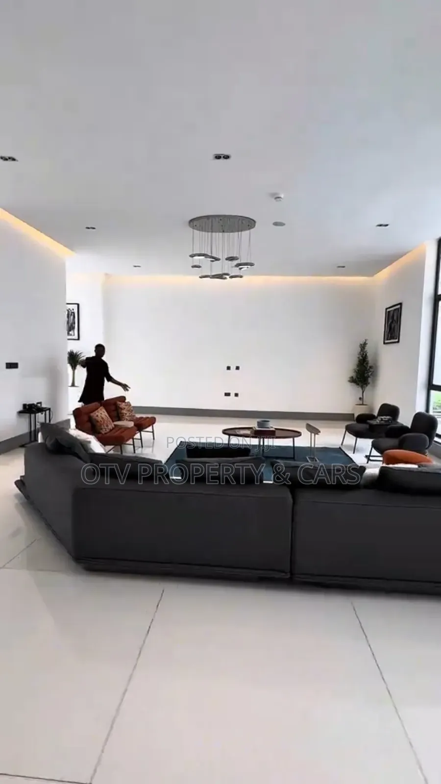Furnished 8bdrm Mansion in Asokoro for sale