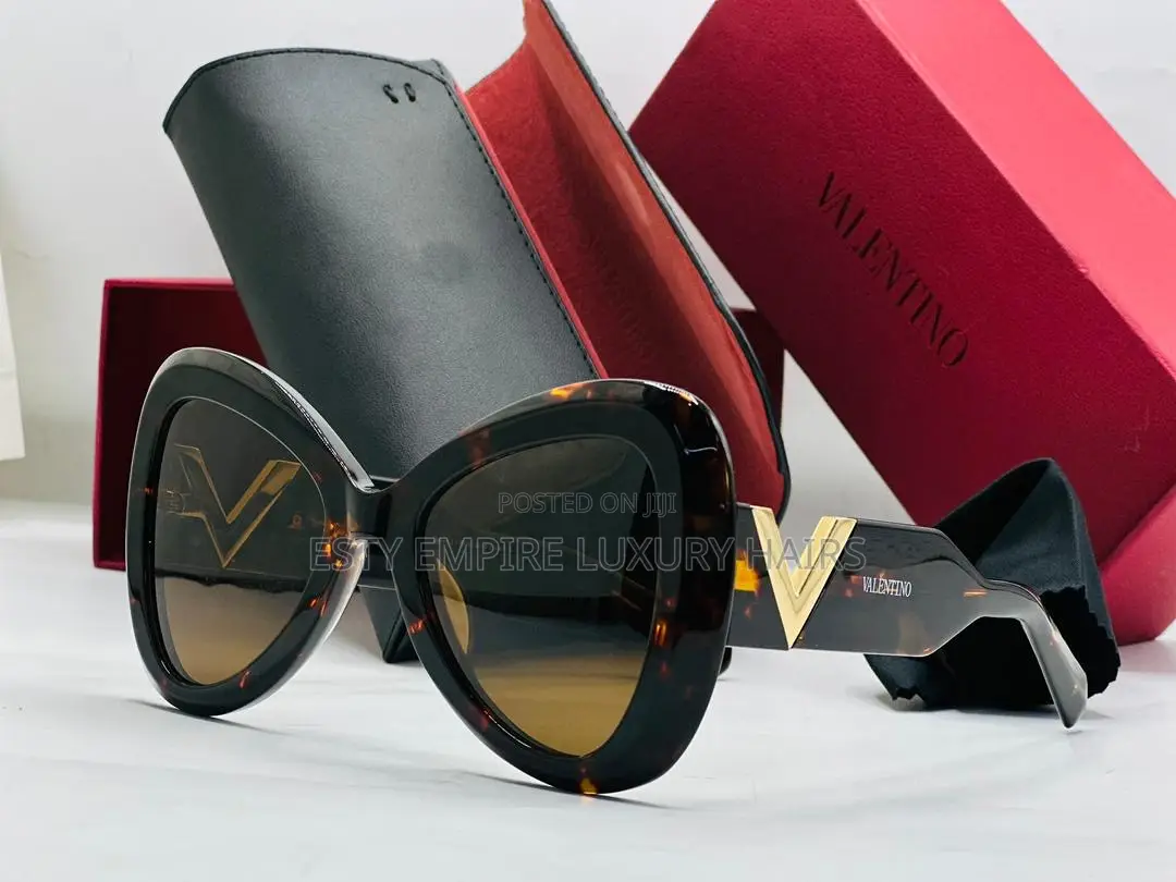 Quality Luxury Valentino Glasses