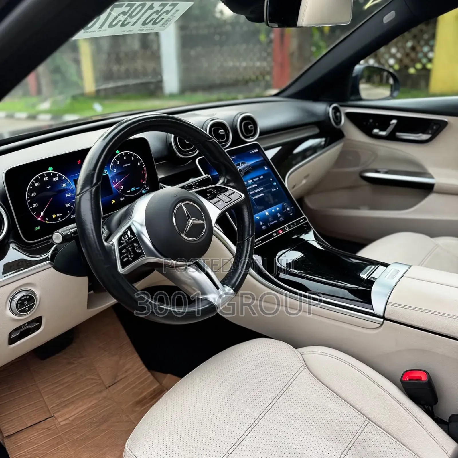 Mercedes-Benz C300 2023 Black