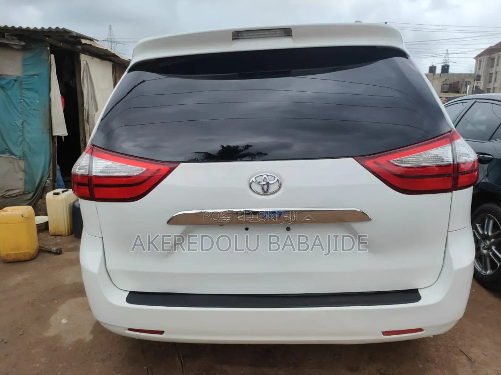 Toyota Sienna Limited 7 Passenger (3.5L 6cyl 6A) 2016 White