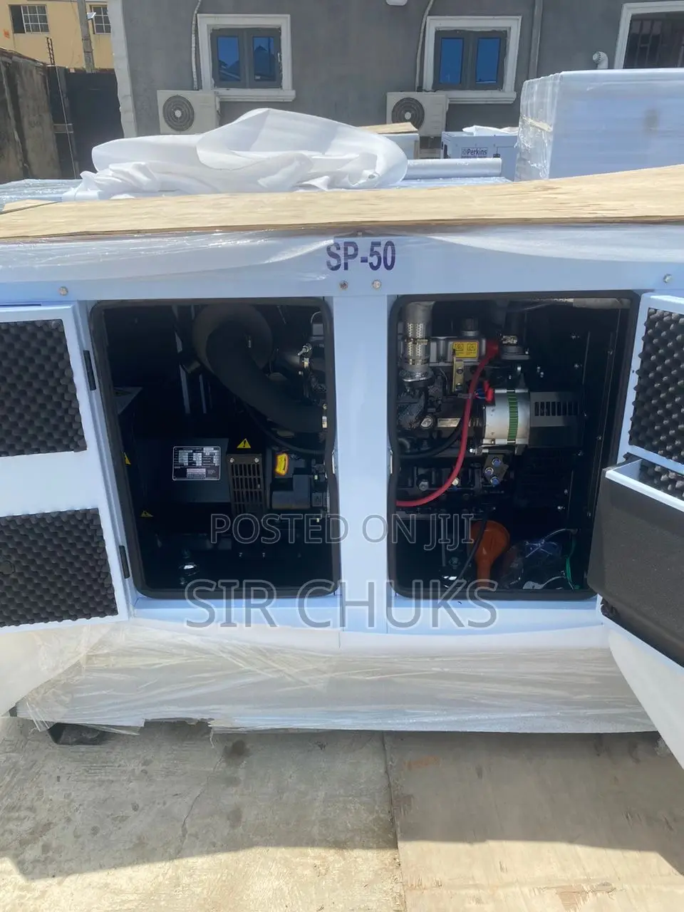 Perkins 50kva Sp-50 Diesel Soundproof Generator With 2yrs Warranty