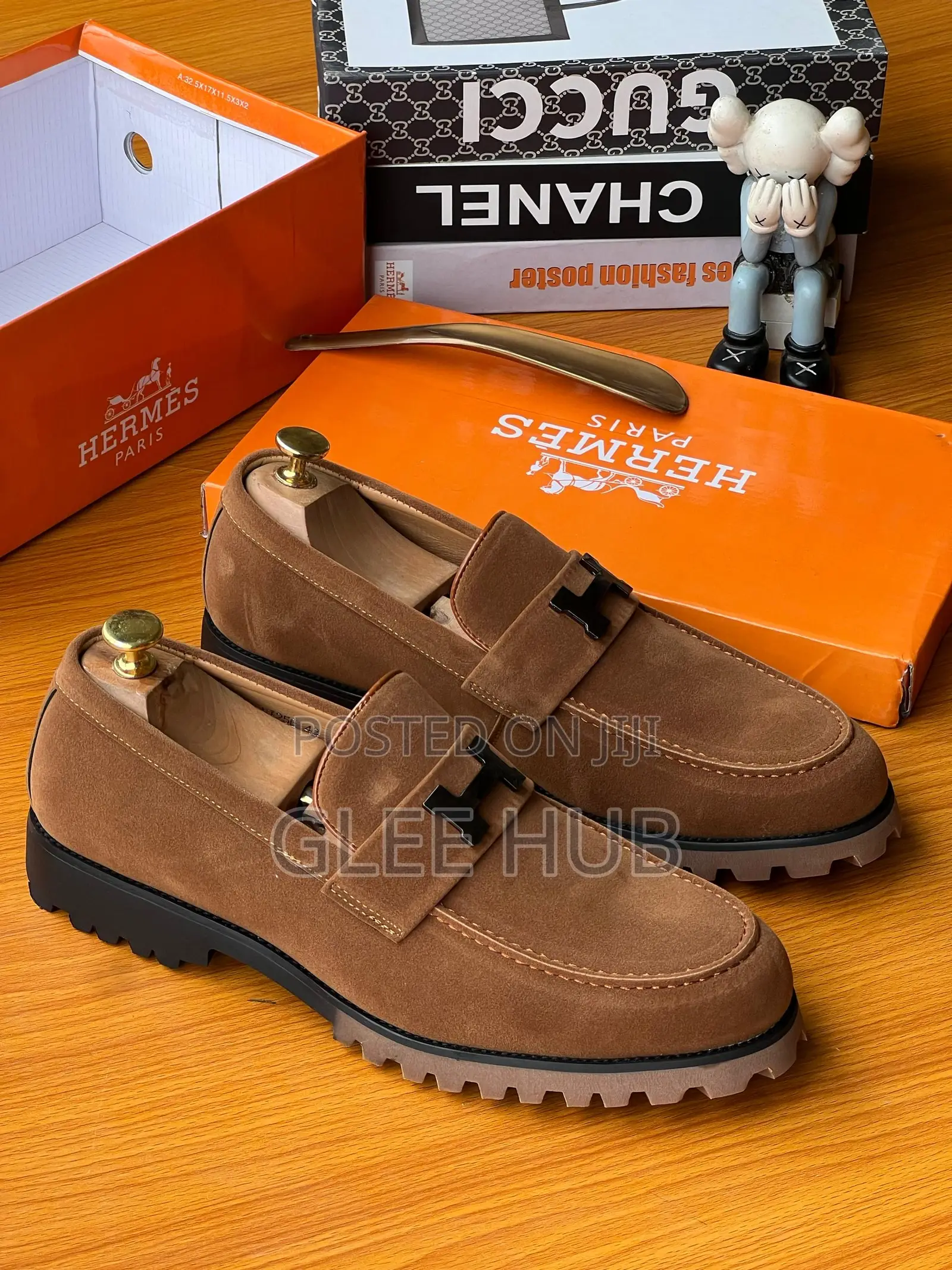 Suede Hermes Corporate Shoes