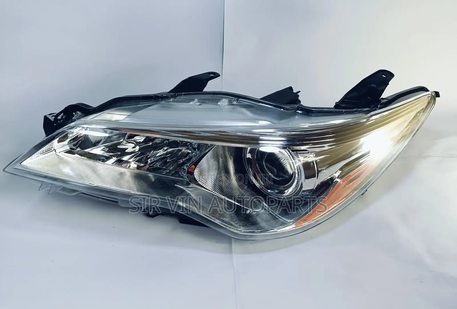 Toyota Camry 2015/2016/2017 Headlight/Headlamp (Complete Set)