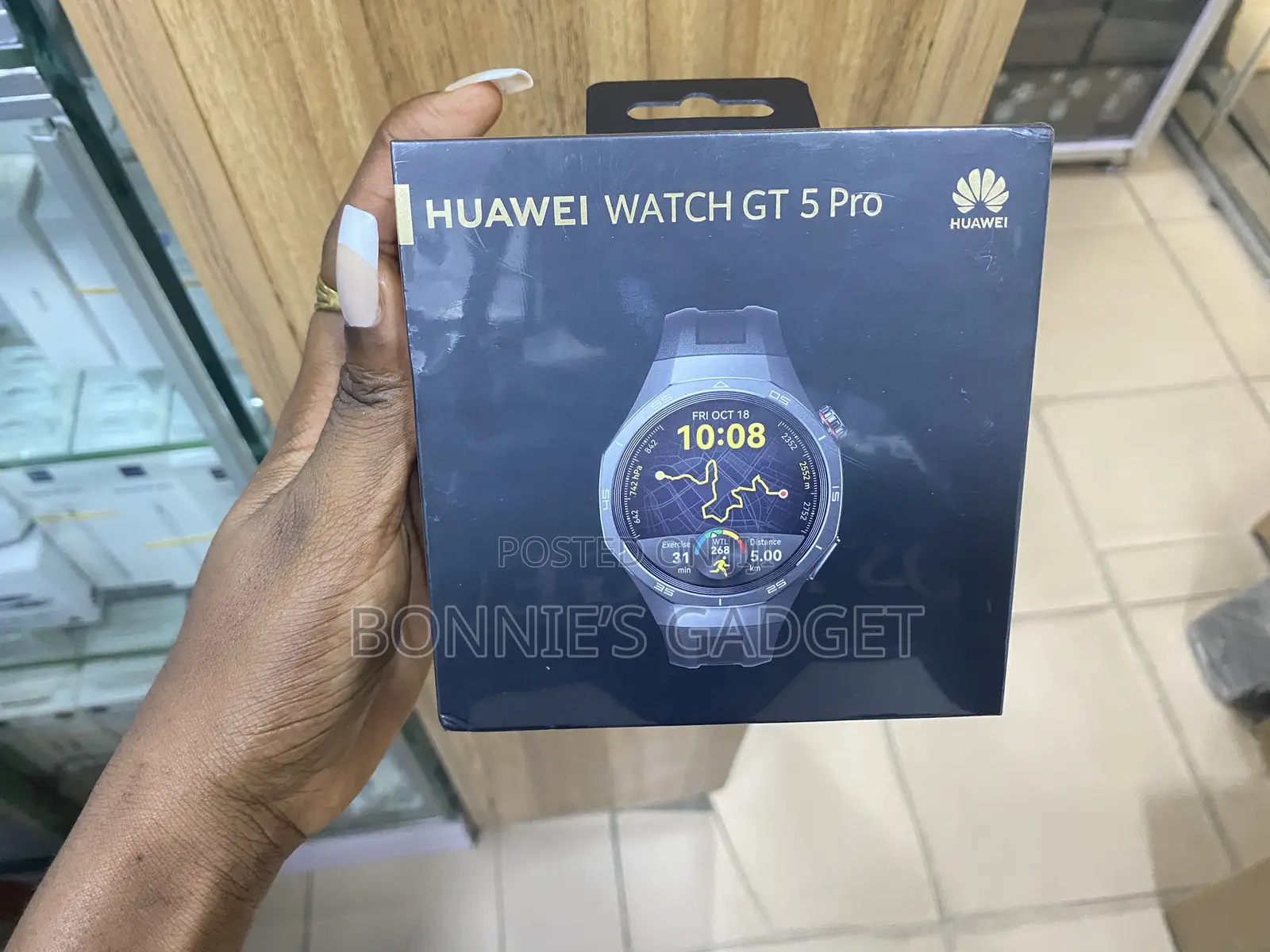 Huawei Watch Gt 5 Pro Smartwatch.