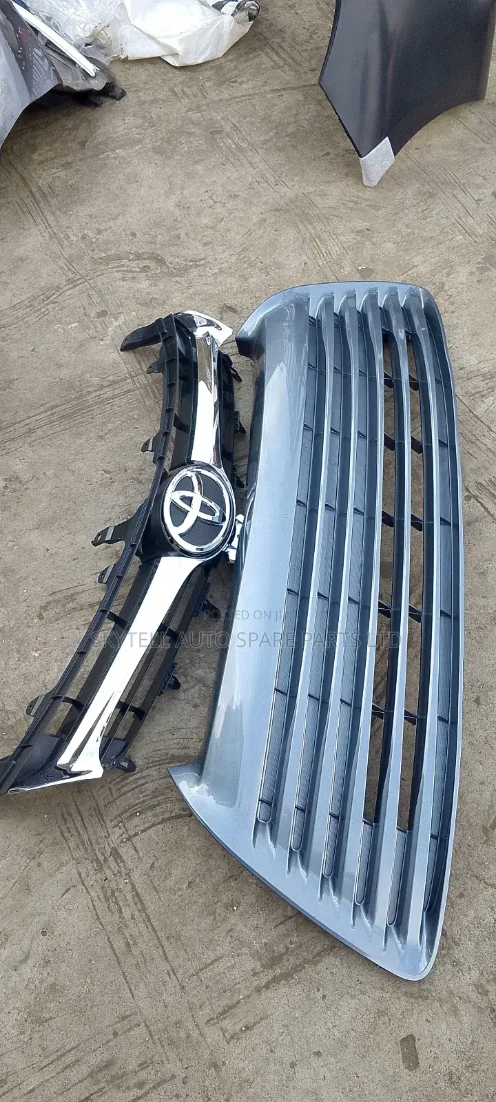 Up And Down Grill For Toyota Camry 2015 Xle