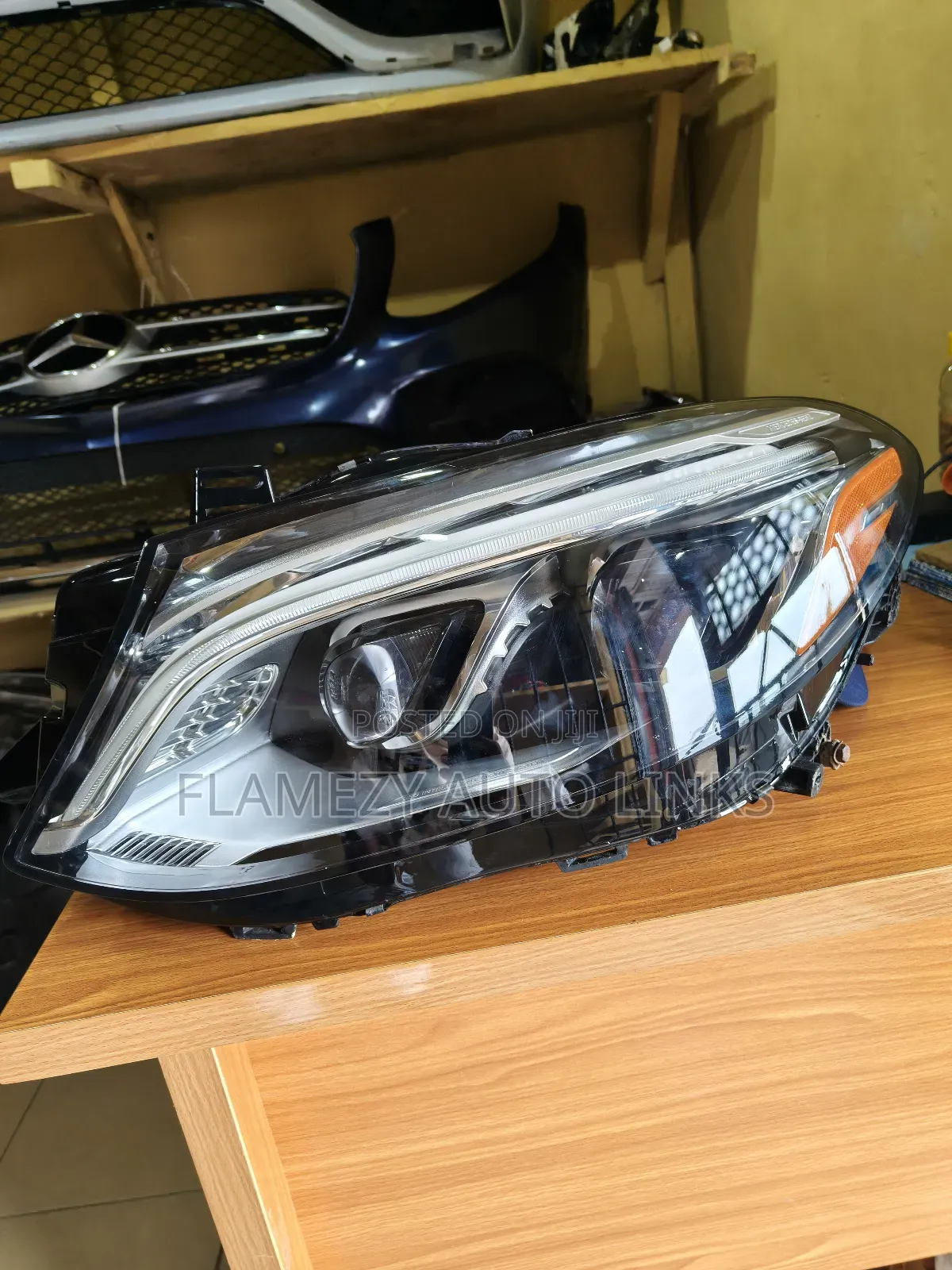 Gle 350 Charger Headlamp Left Side America