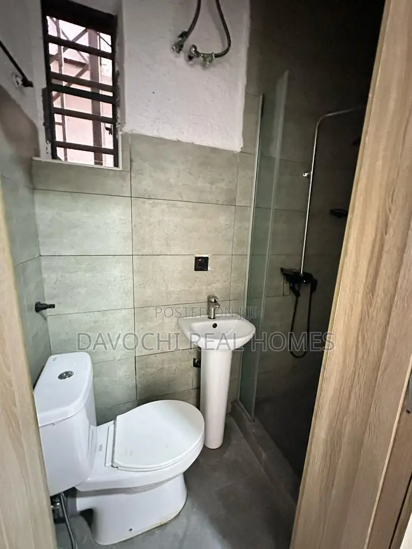 Mini Flat in Orchid Road, Lekki Phase 2 for rent