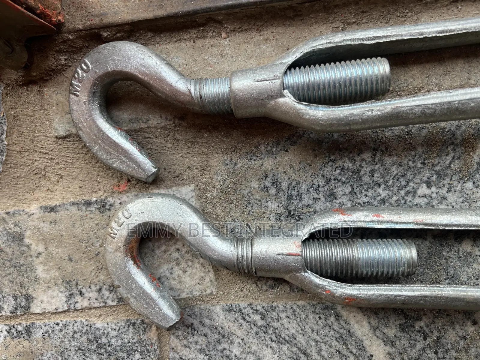 M20 Galvanized Turnbuckle