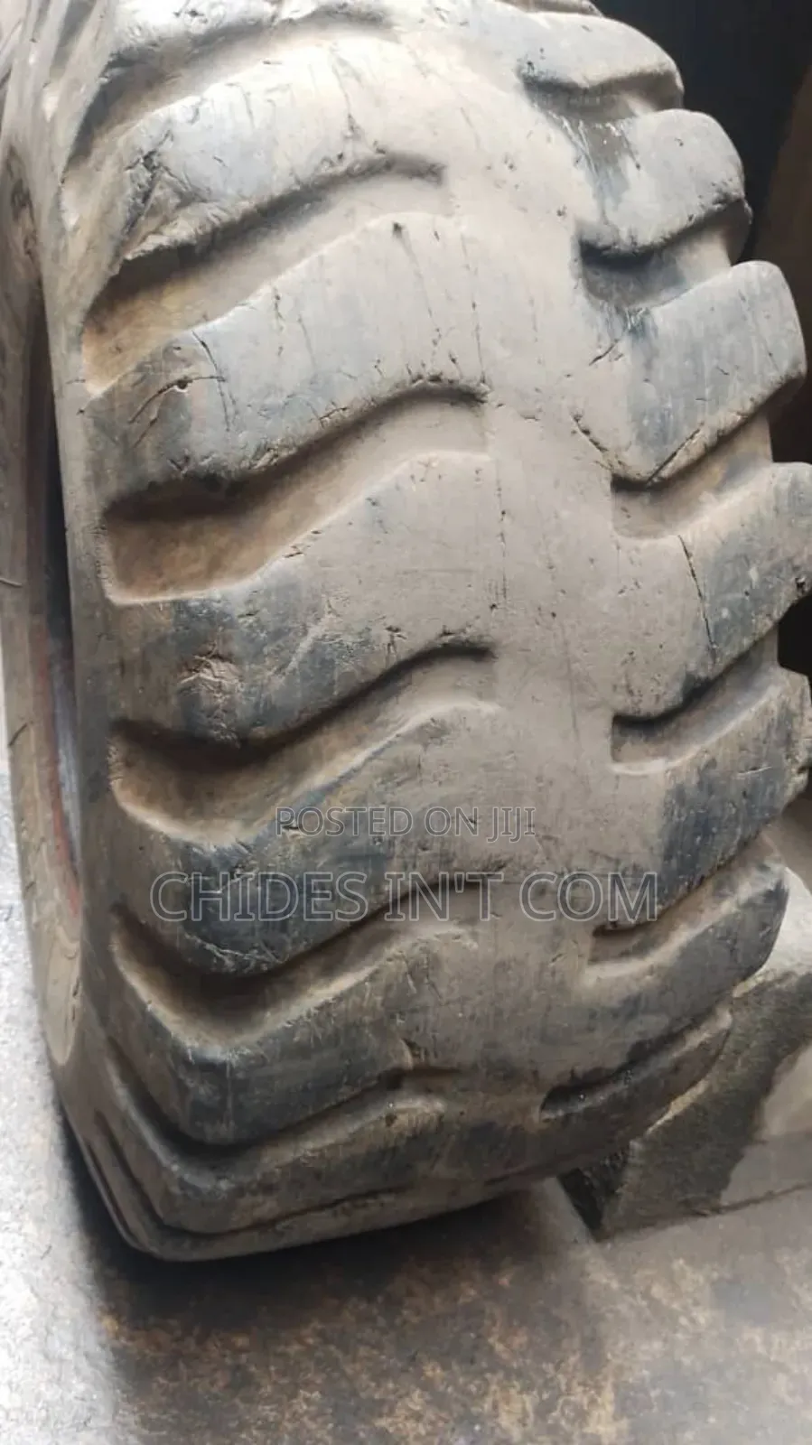 23 5/25 Catapila Tire Used One