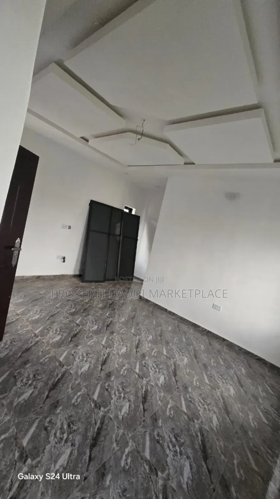 Mini Flat in P&T Estate, Boys Town for rent
