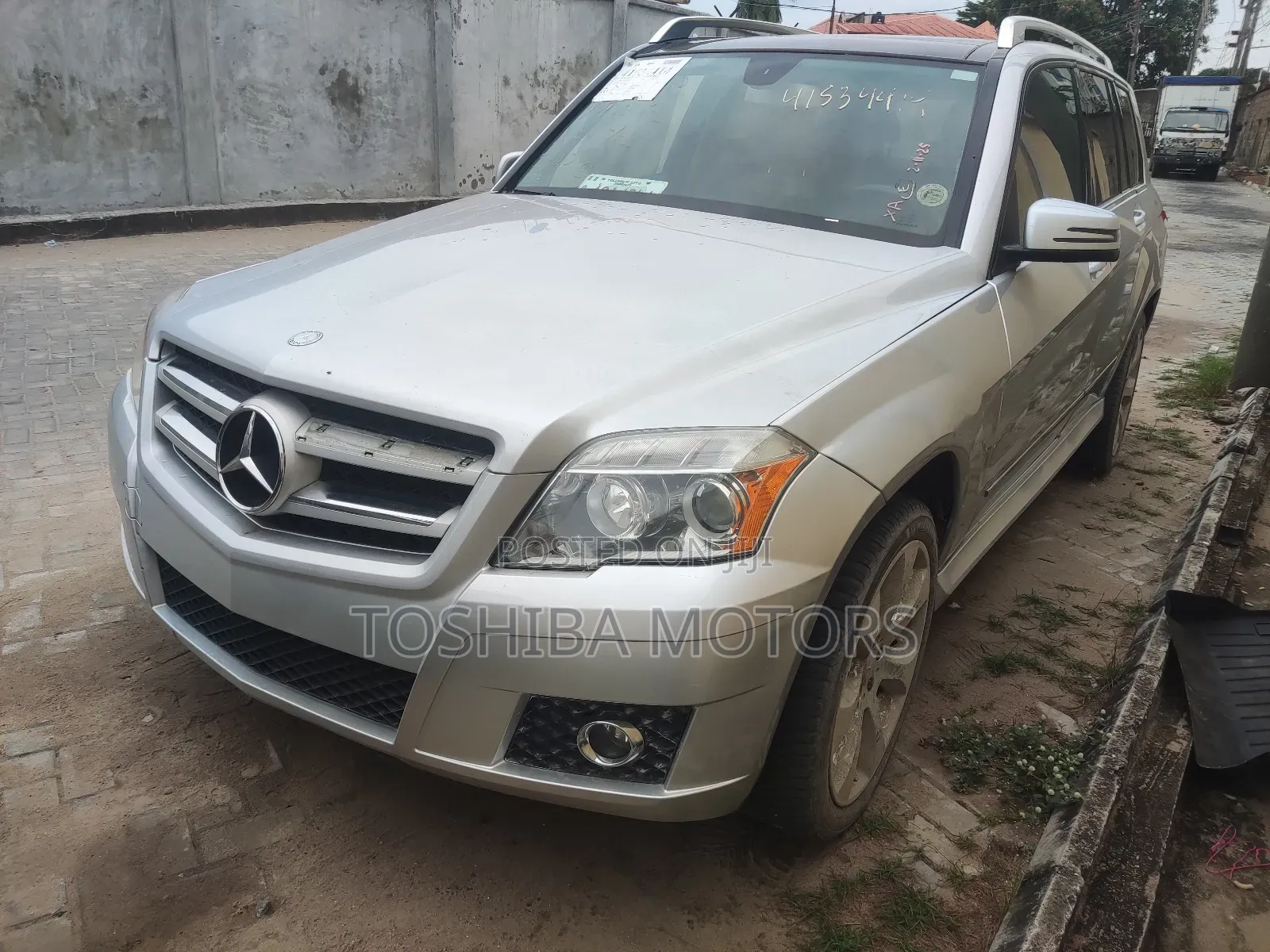 Mercedes-Benz GLK-Class 350 4MATIC 2011 Silver