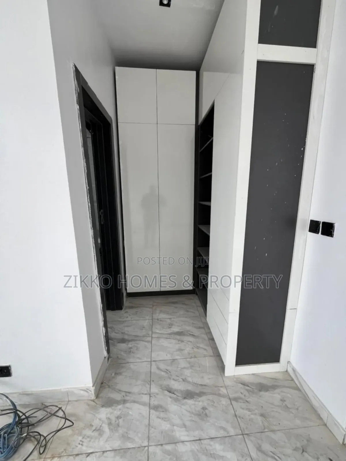 Furnished 4bdrm Duplex in Ikota, Lekki for sale