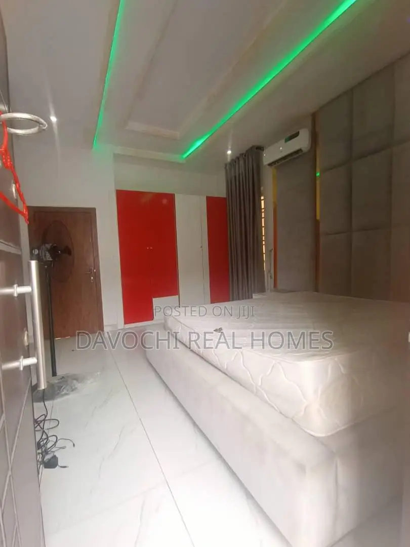 4bdrm Duplex in Orchid Road, Lekki Phase 2 for rent