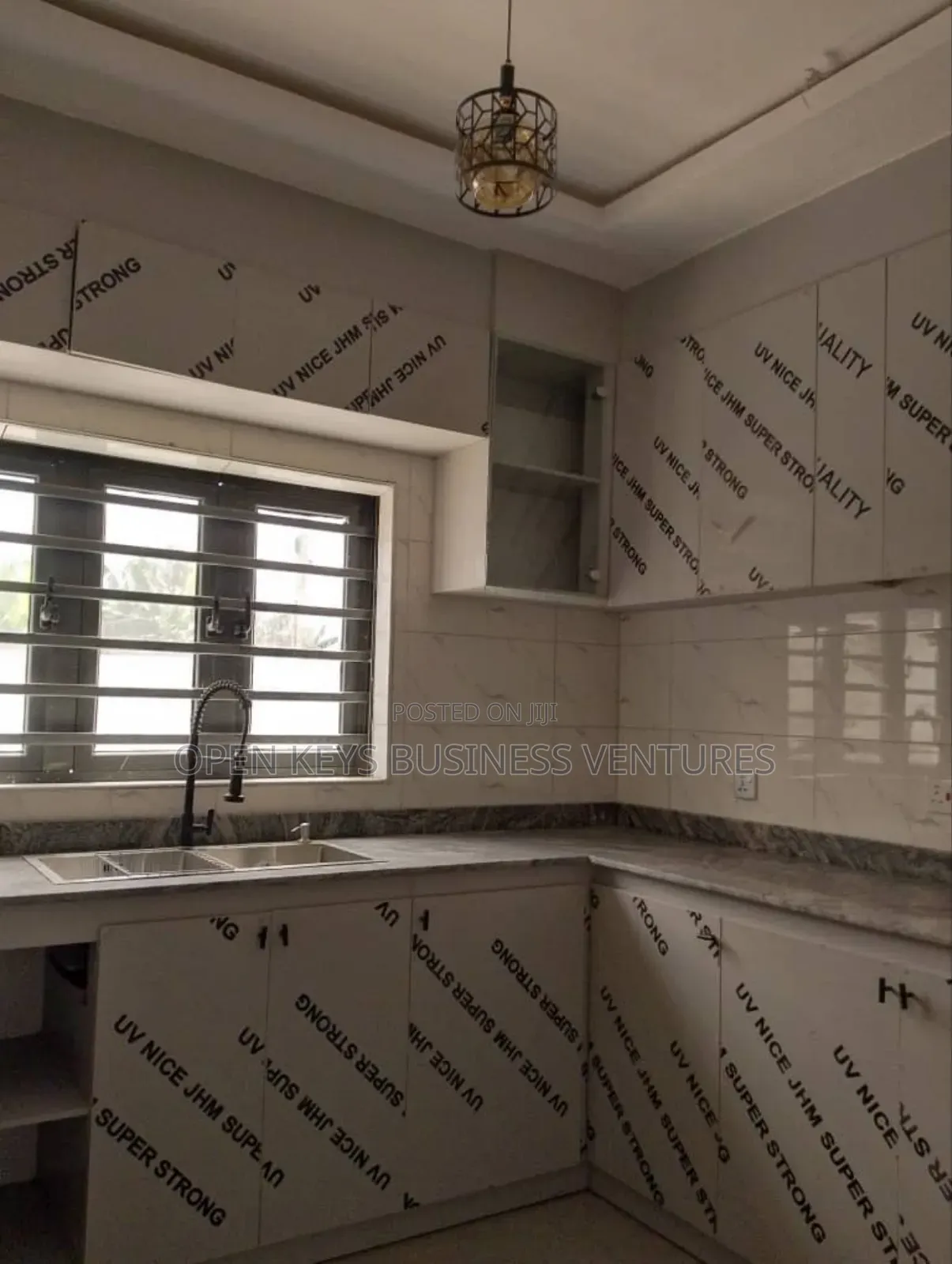 Furnished 4bdrm Duplex in Idishin Jericho for sale
