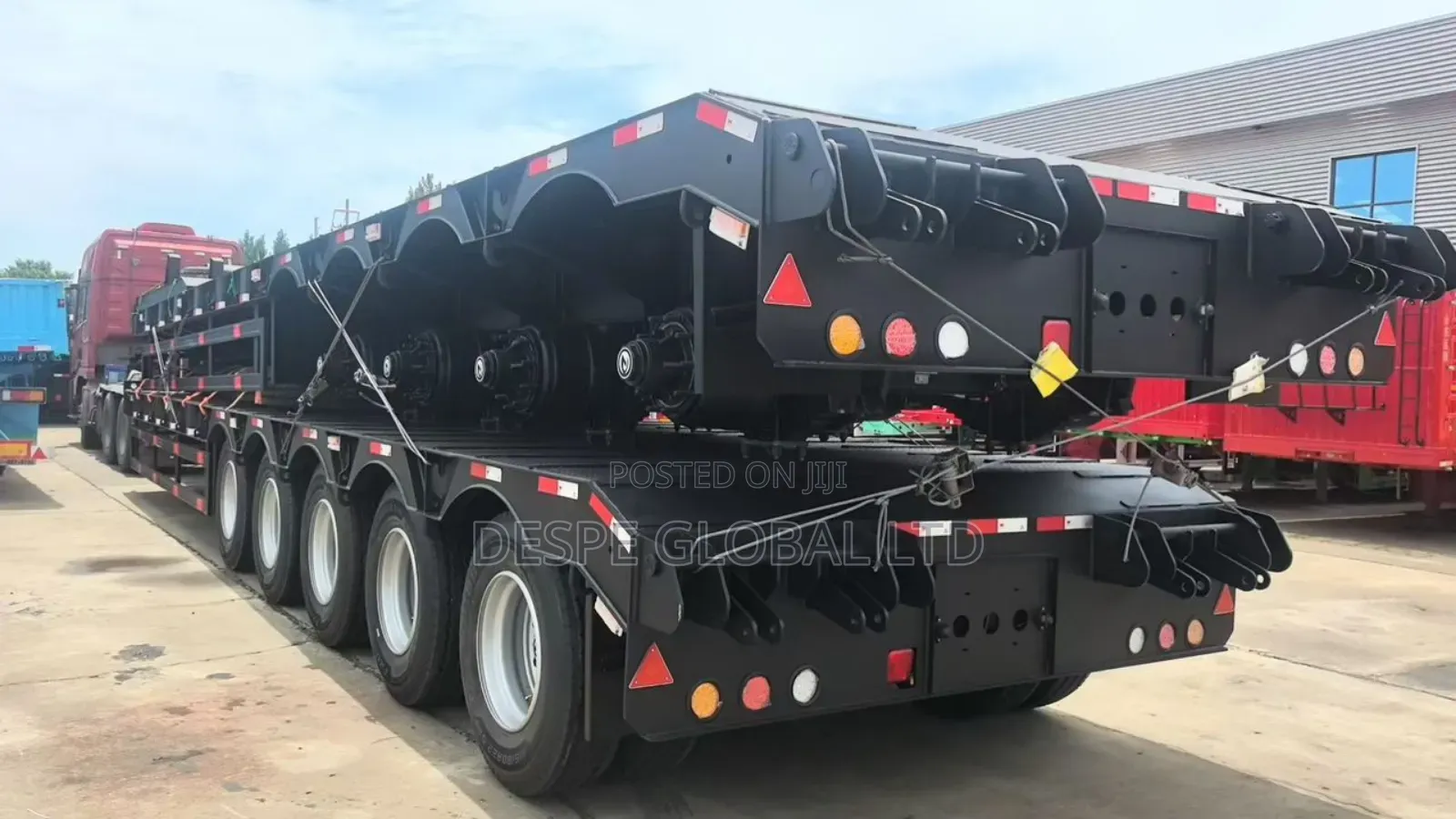 120tons Back Laoder 40feet Lowbed Trailer.