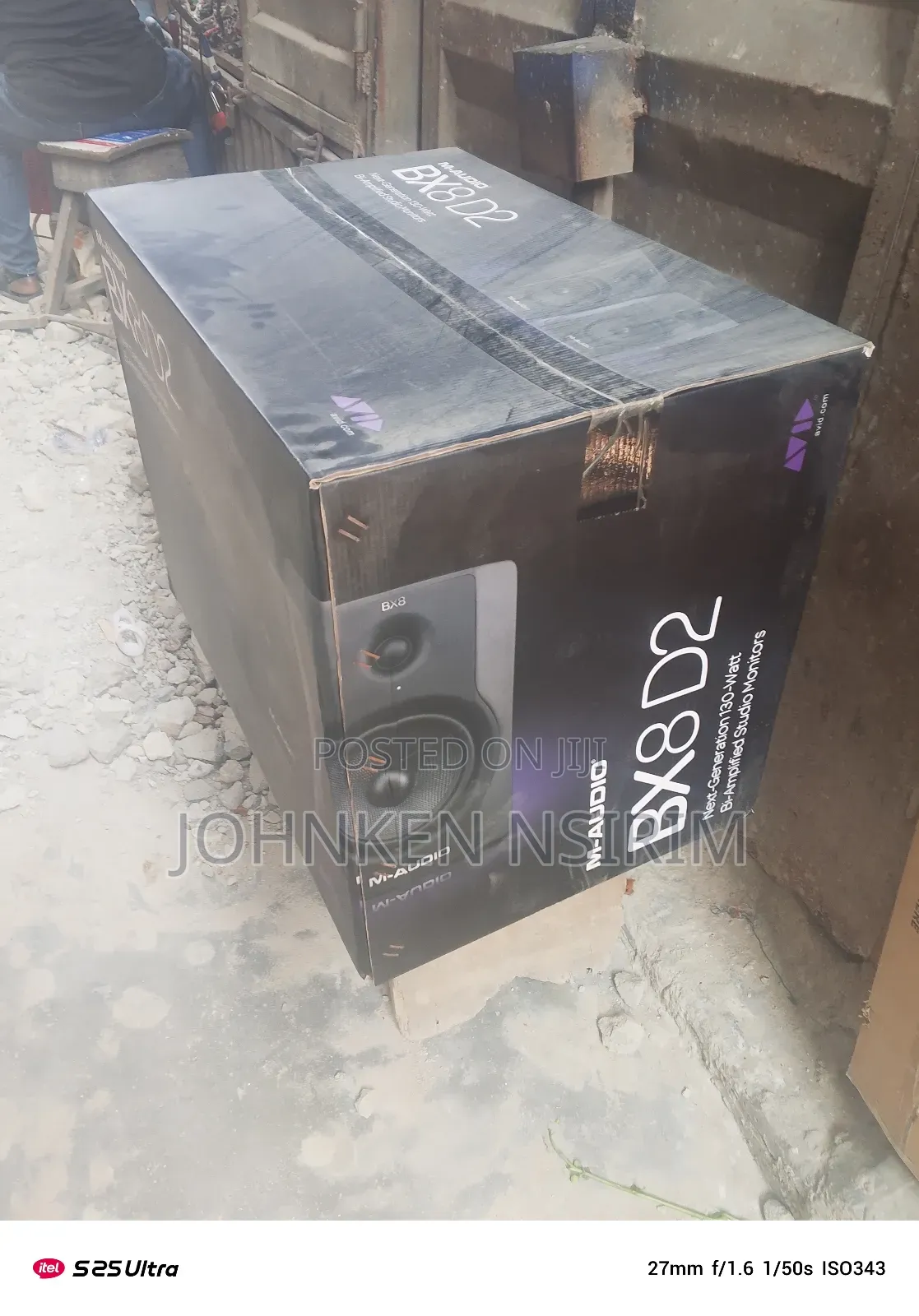 Original M Audio Bx8 D2 Studio Monitor