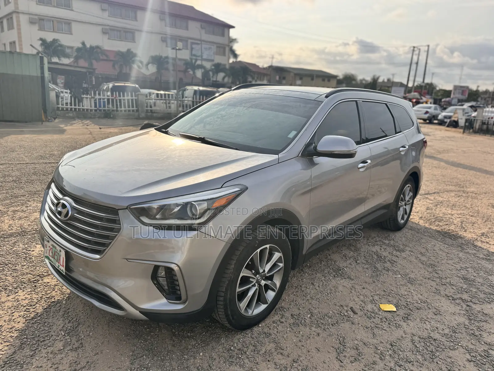 Hyundai Santa Fe Limited Ultimate AWD 2017 Beige