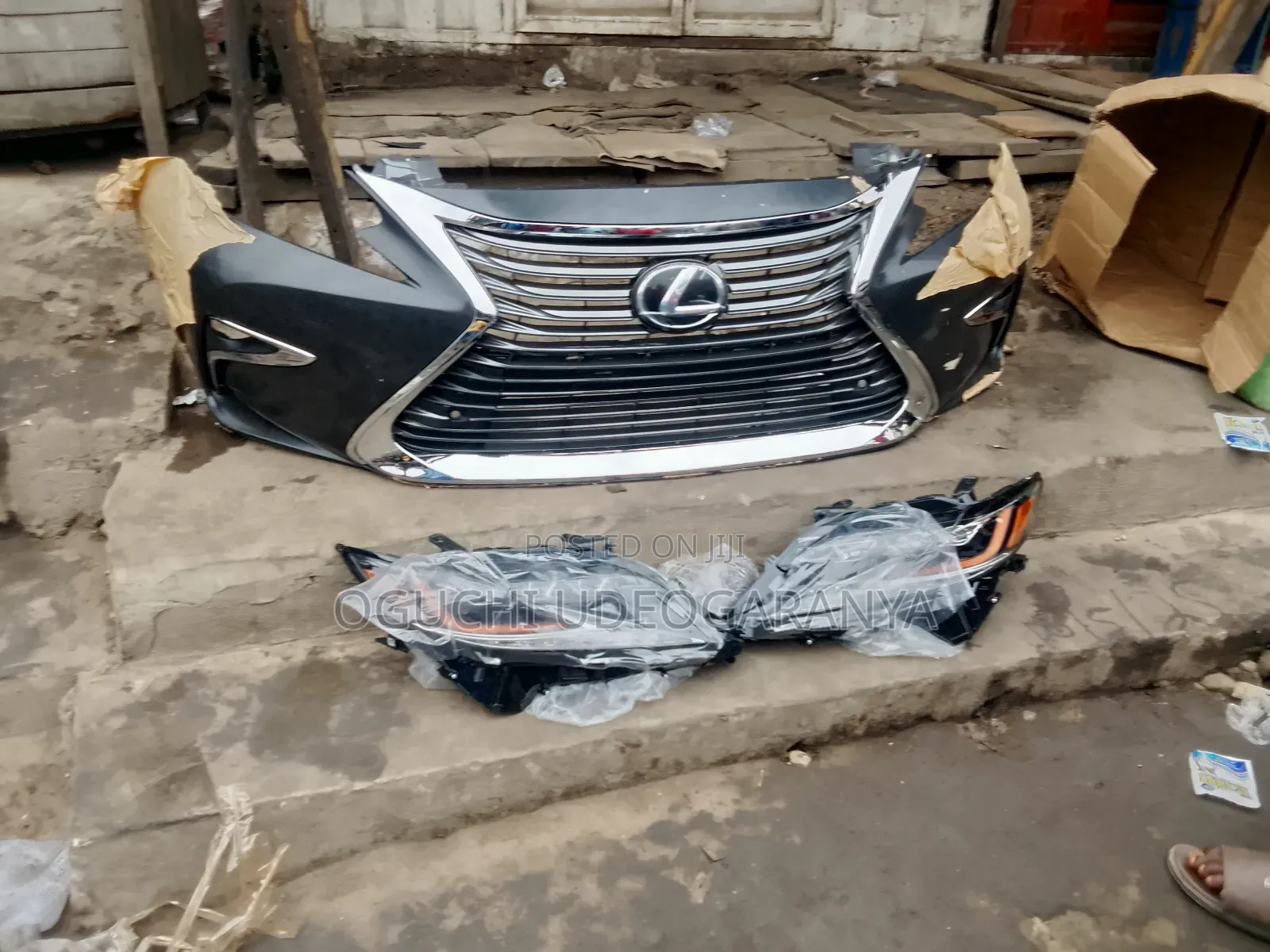 Complete Front Bumper for Toyota Lexus Es 2015