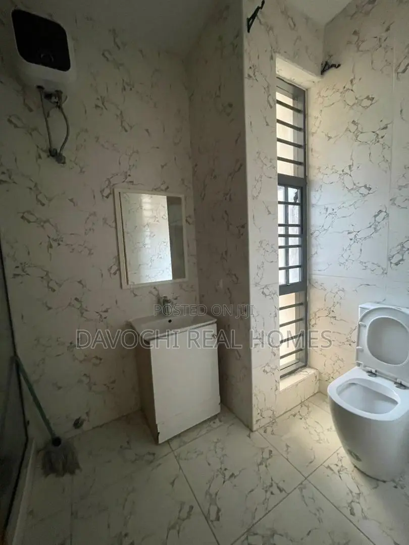 4bdrm Duplex in 2Nd Toll Gate, Lekki Phase 2 for rent