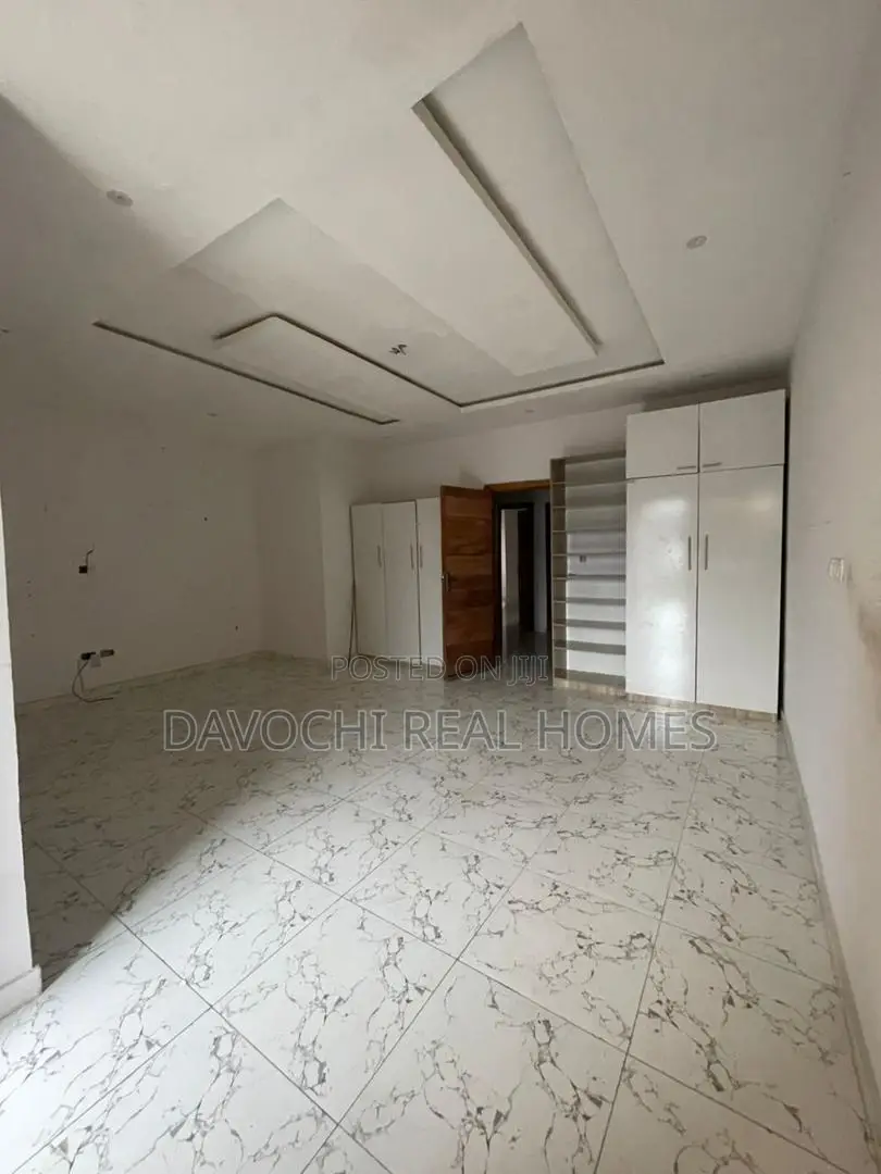 4bdrm Duplex in 2Nd Toll Gate, Lekki Phase 2 for rent