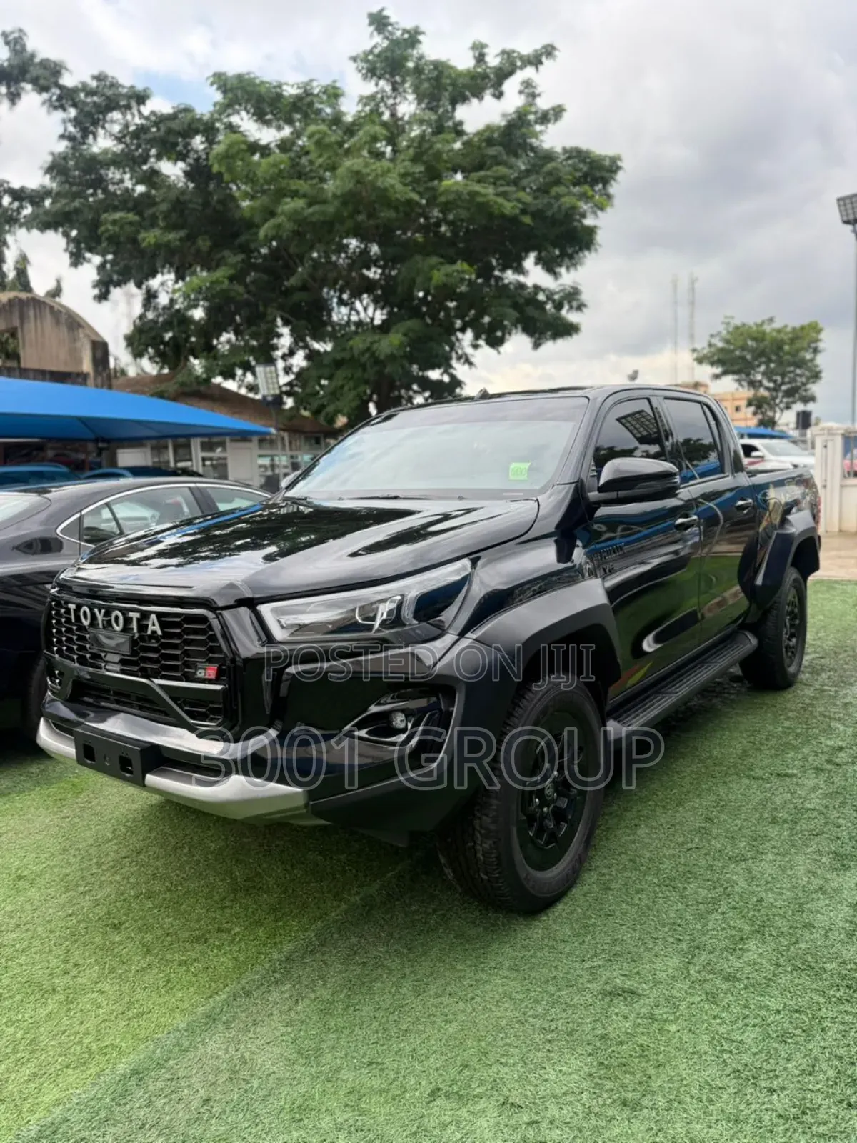 New Toyota Hilux 2025 Black