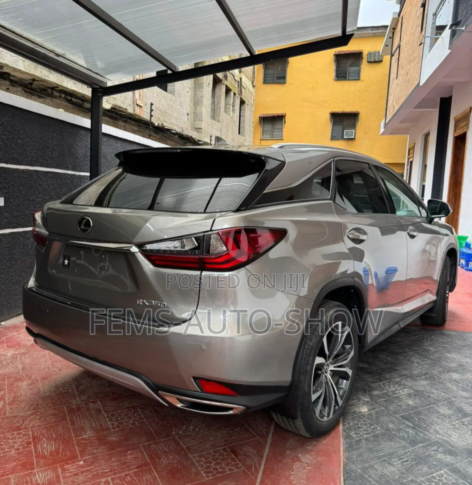 Lexus RX 2022 Gold