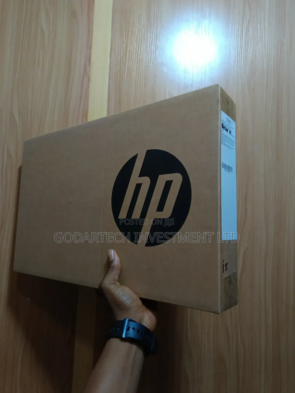 New Laptop HP 14-Dq1025cl 8GB Intel Core I5 SSD 512GB