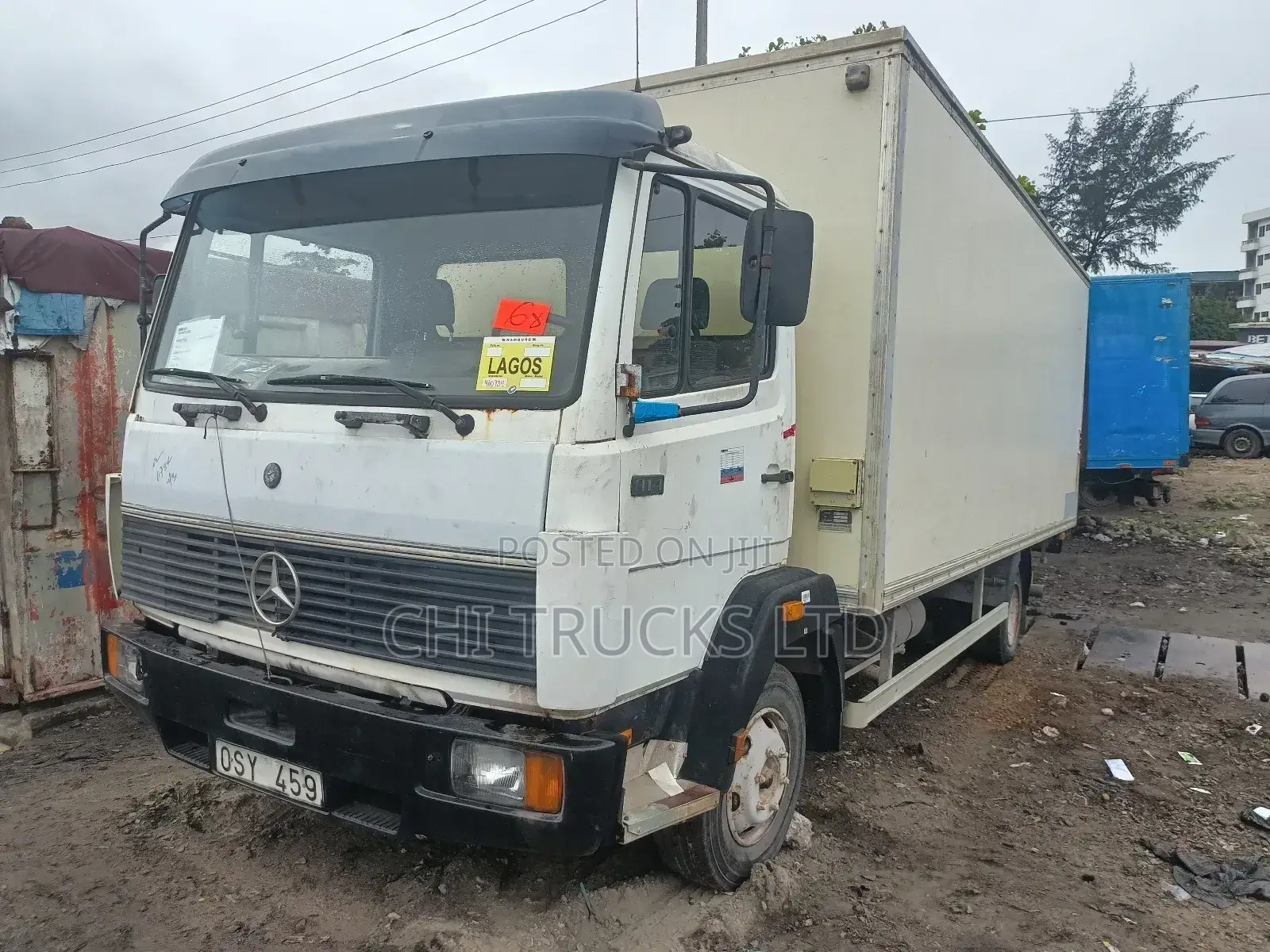 Mercedes Benz 814 Truck With Lift Gate Direct German