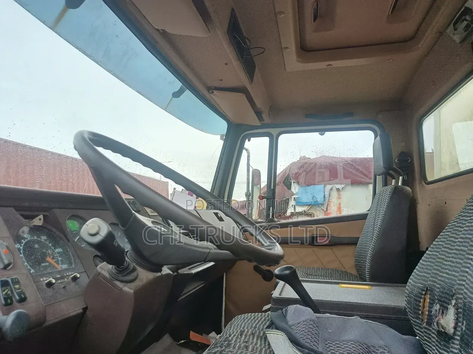 Mercedes Benz 814 Truck With Lift Gate Direct German