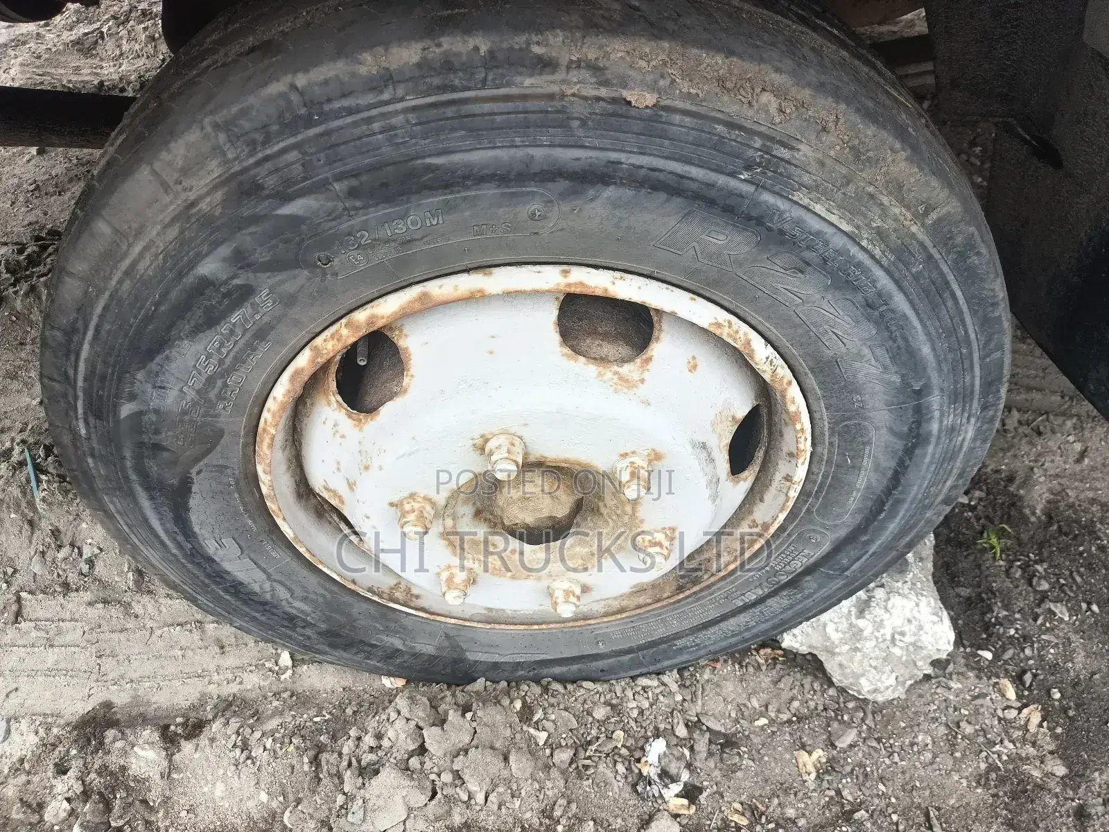 Mercedes Benz 814 Truck With Lift Gate Direct German