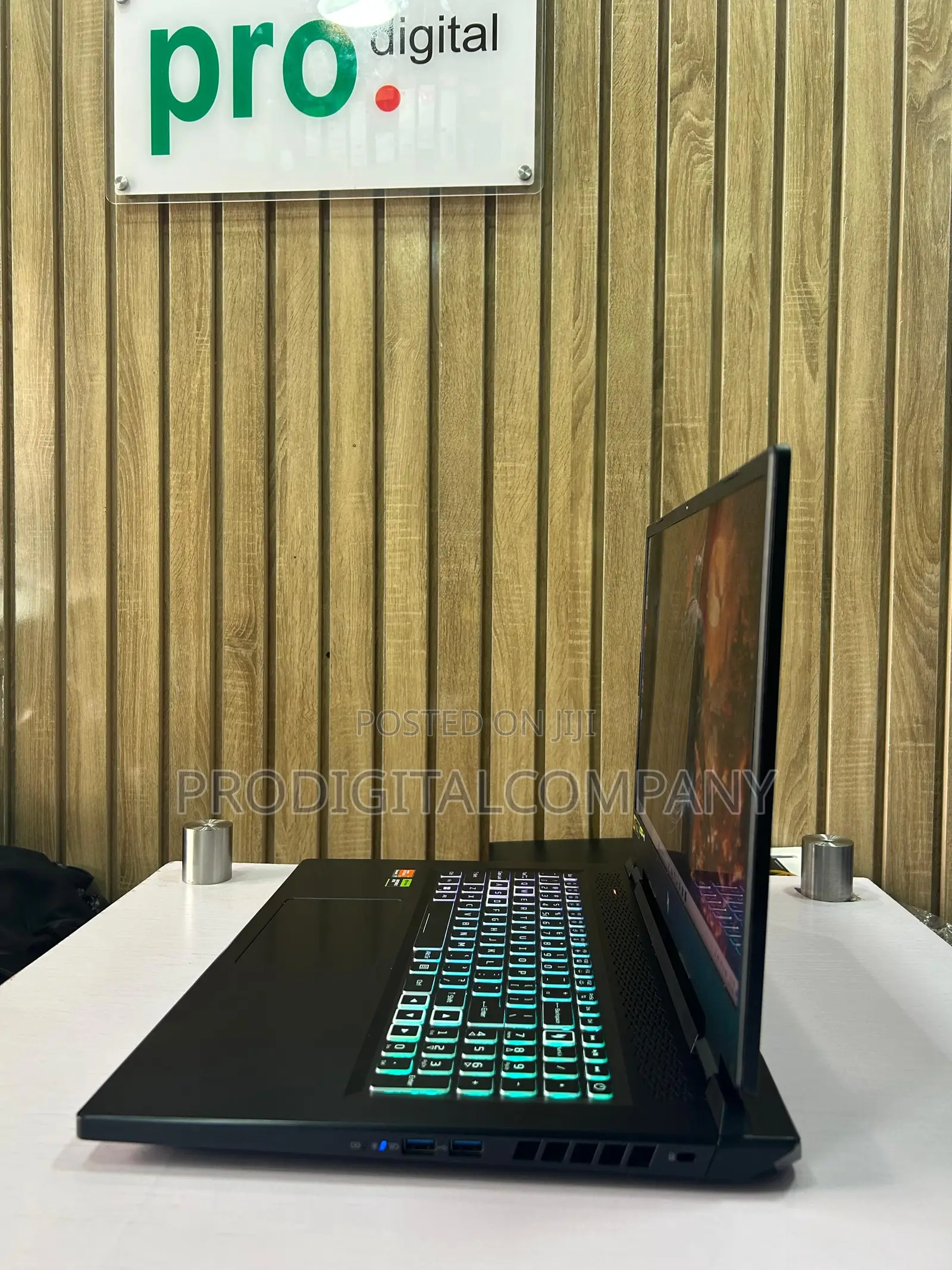 Laptop Acer Nitro 5 16GB AMD Ryzen 7 SSD 1T