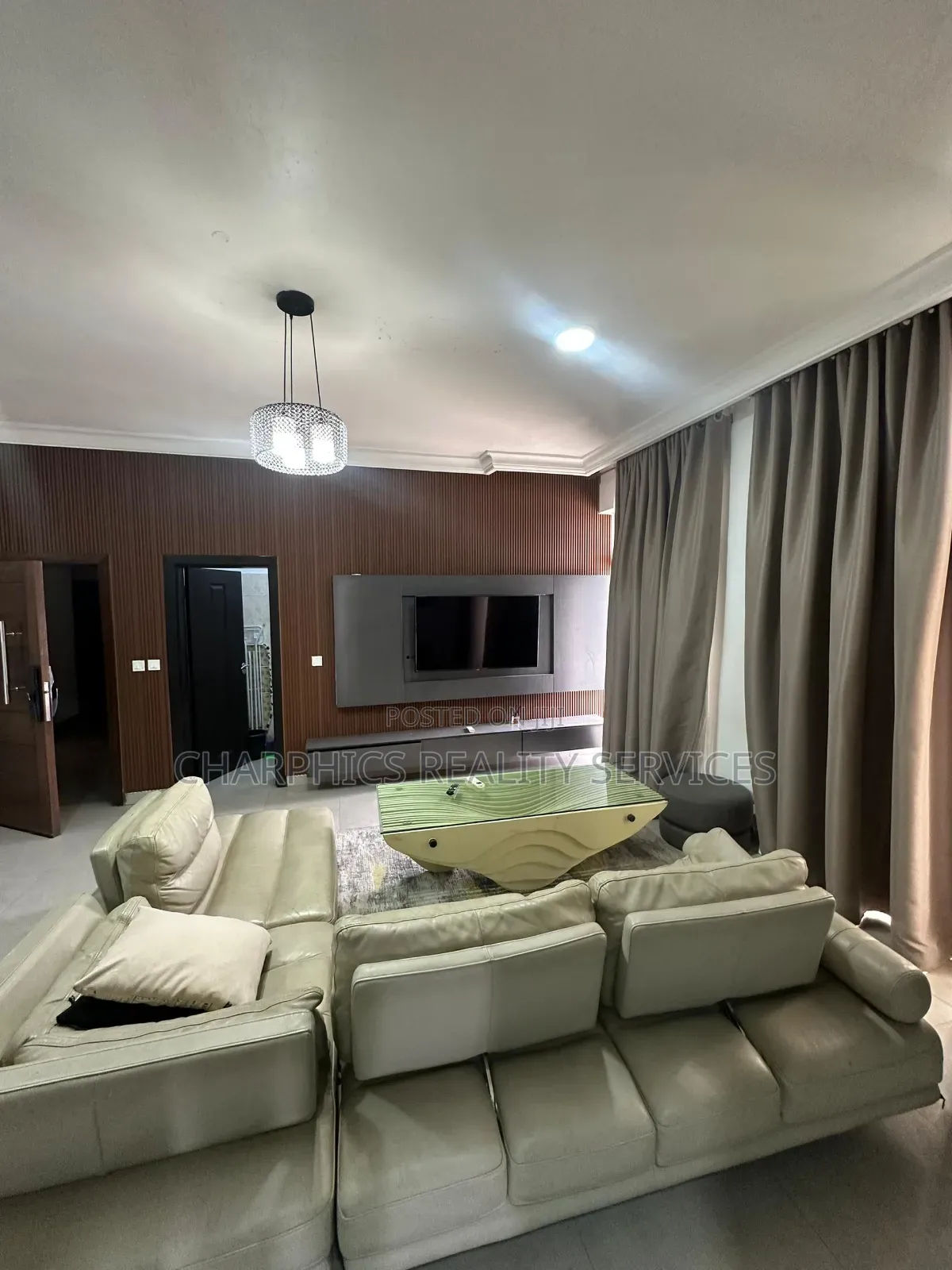 16bdrm Apartment in Victoria Island for sale