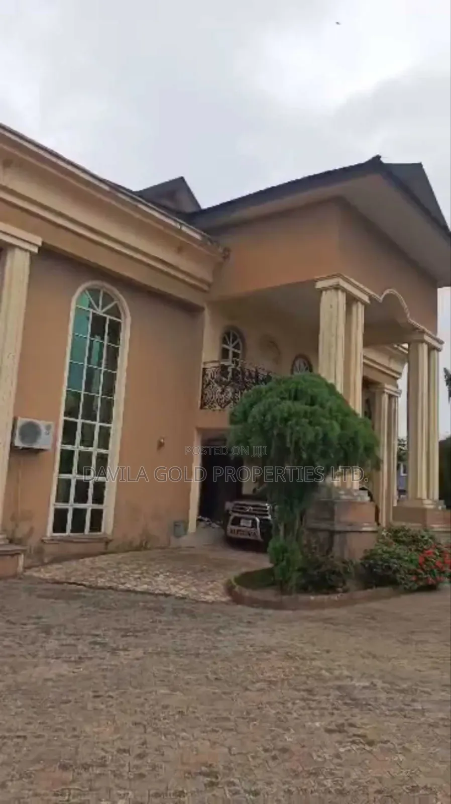 6bdrm Duplex in Benin City for sale