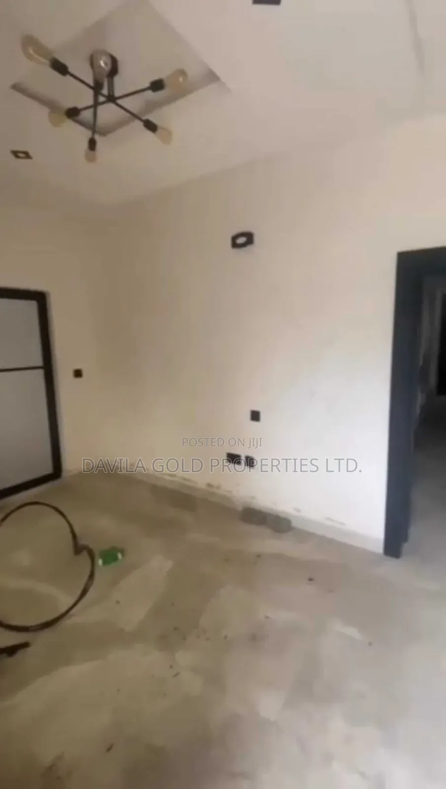 5bdrm Duplex in Benin City for sale