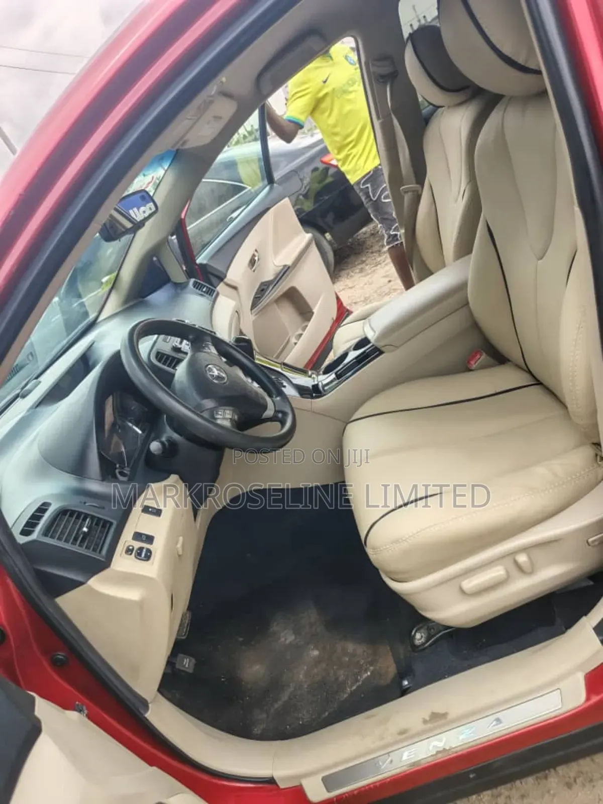 Toyota Venza AWD 2011 Red