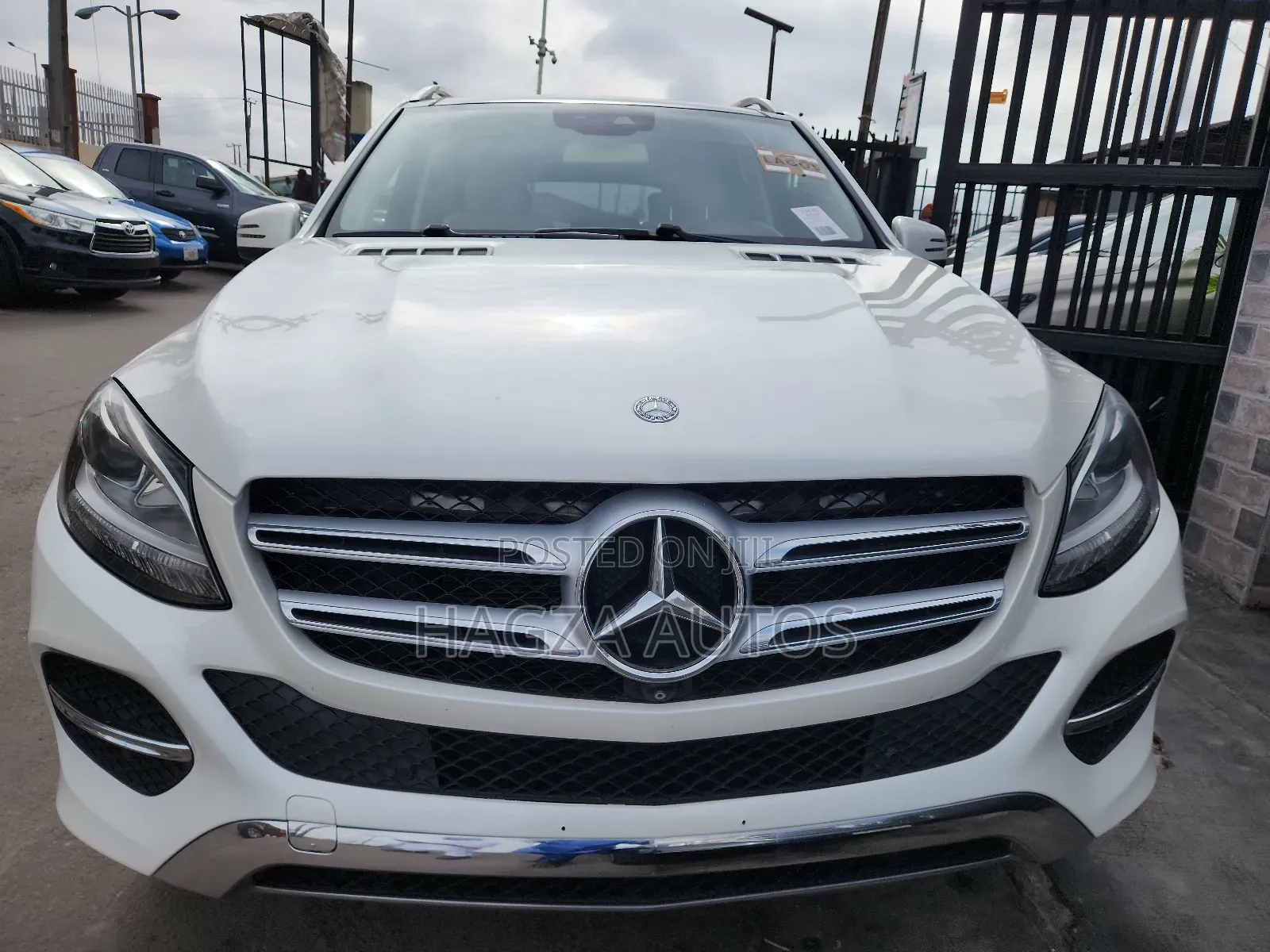 Mercedes-Benz GLE-Class GLE 350 2017 White
