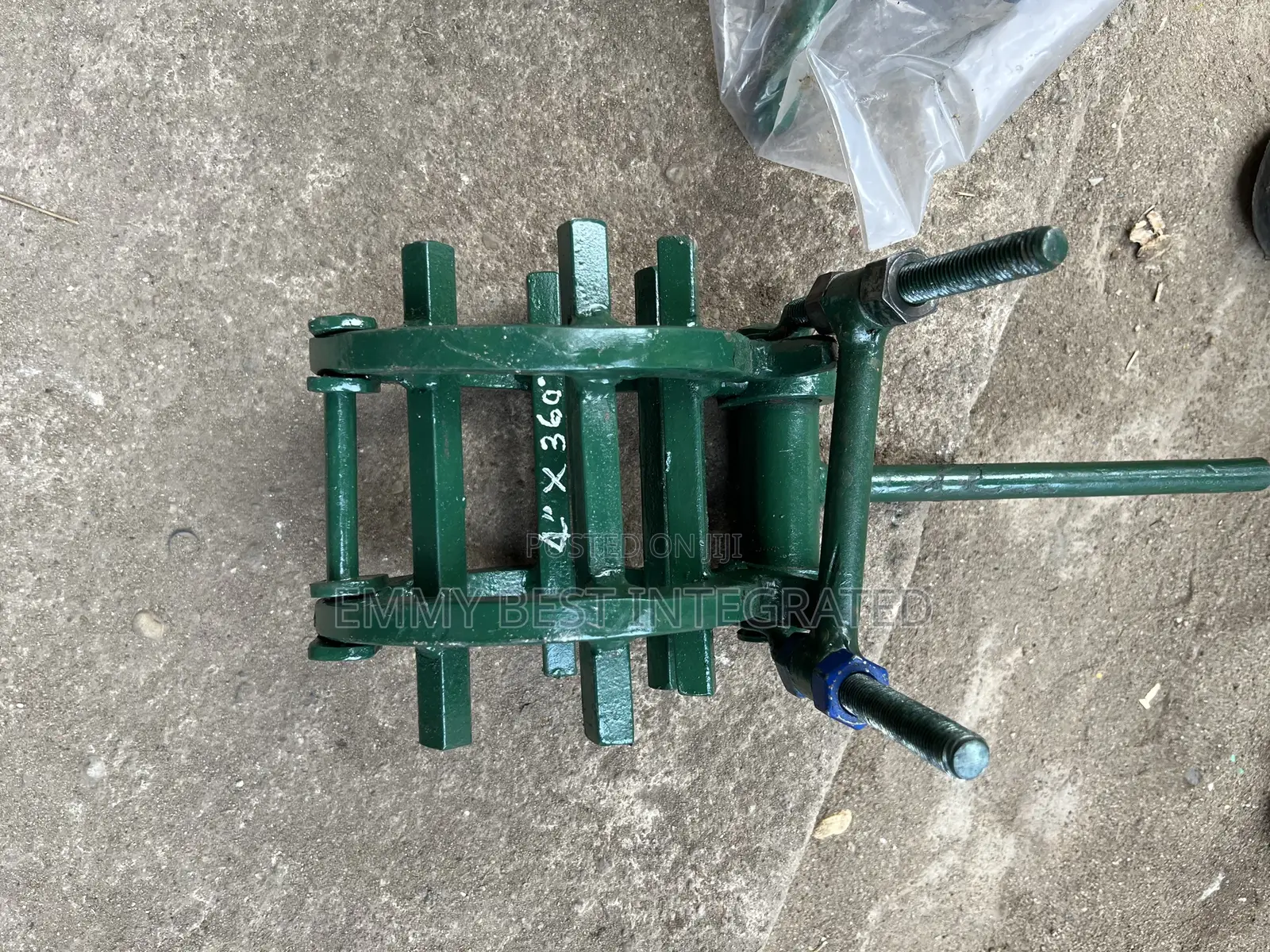 Manual Cage Clamp Pipe Clamp 4 Inches