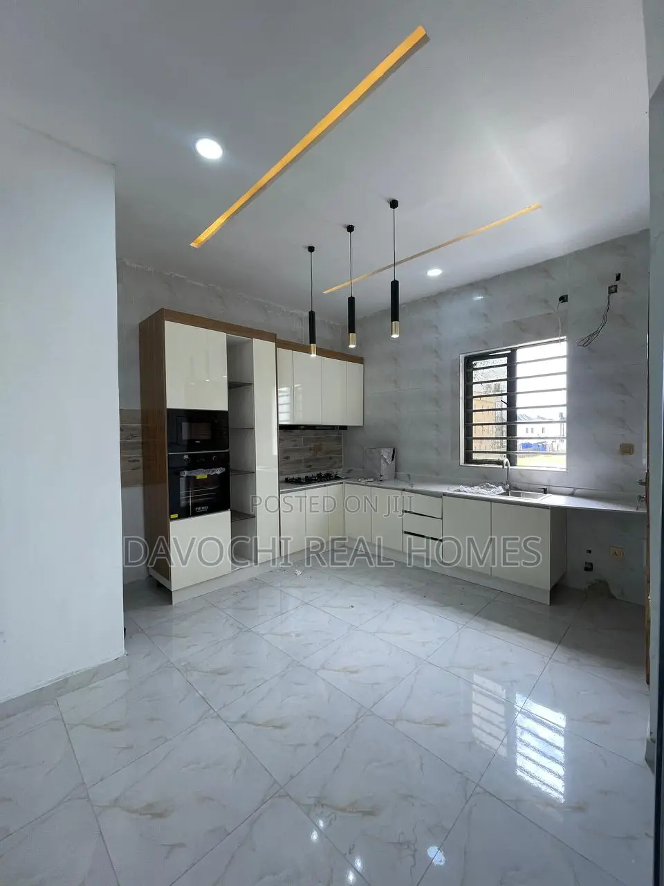 2bdrm Apartment in Agungi for rent