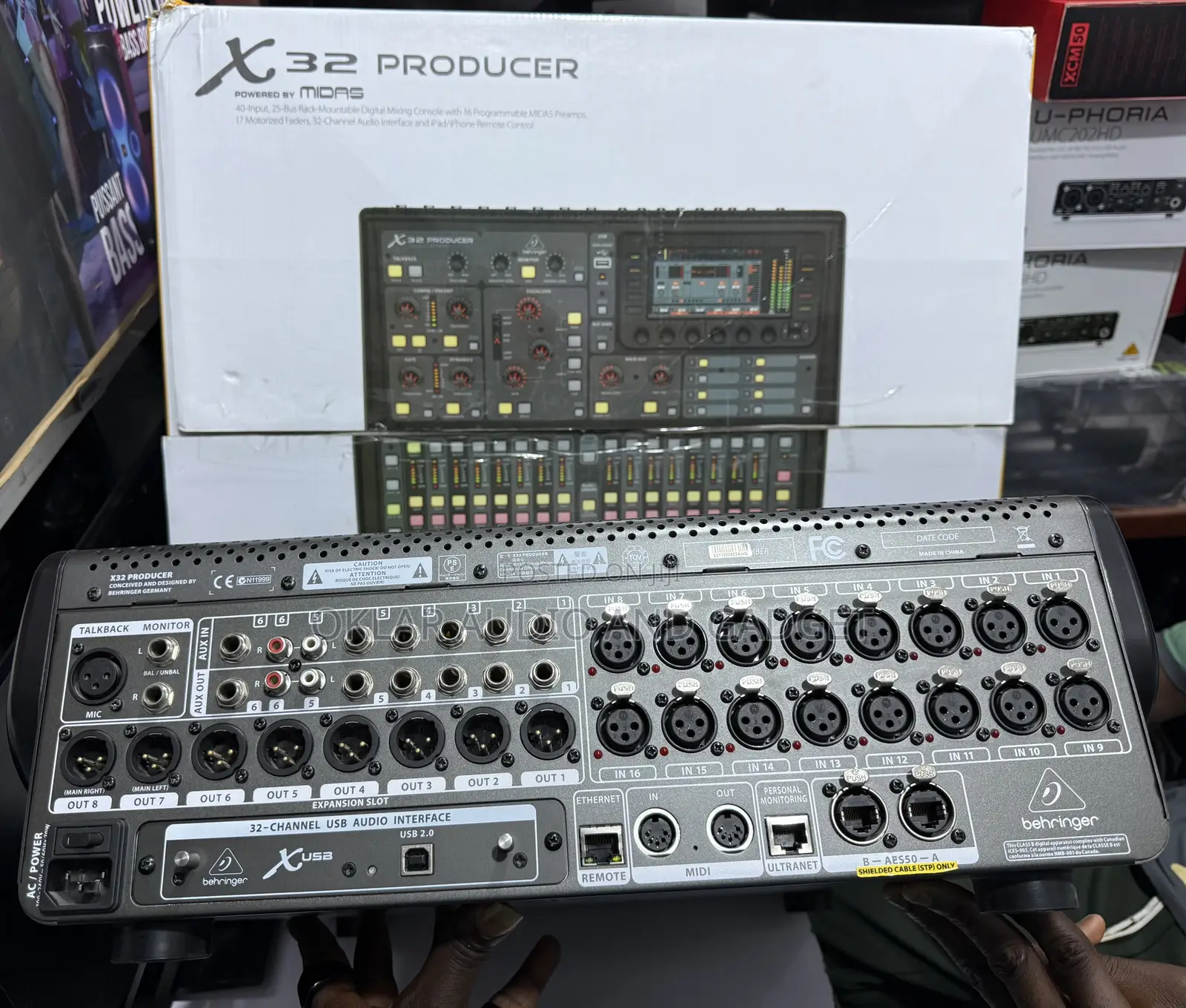 Behringer X32 Producer 32 Channel Digital Mixer ( Neatly Used)