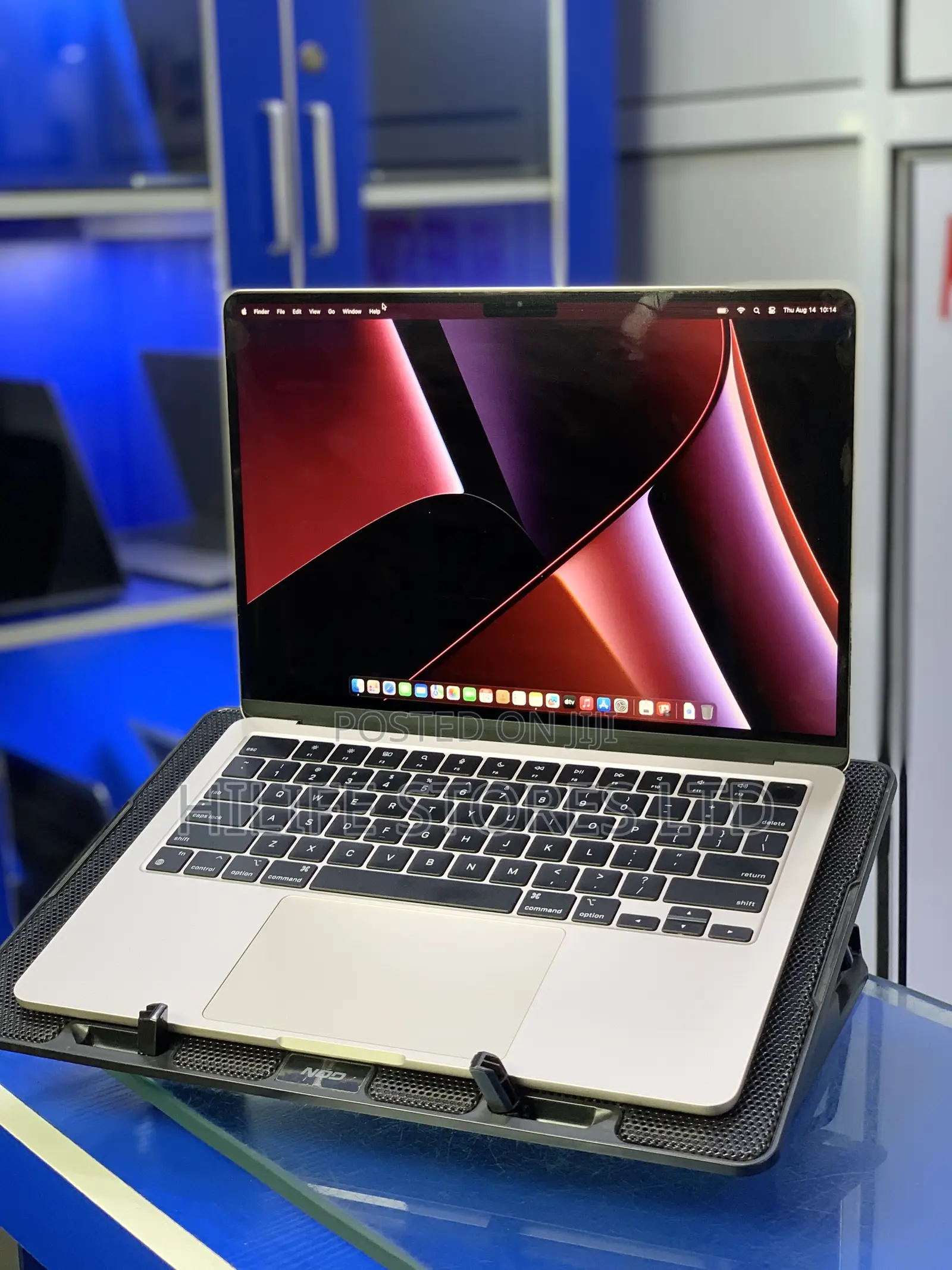 Laptop Apple MacBook Air 2024 M3 13-inch 8GB Apple M3 SSD 256GB